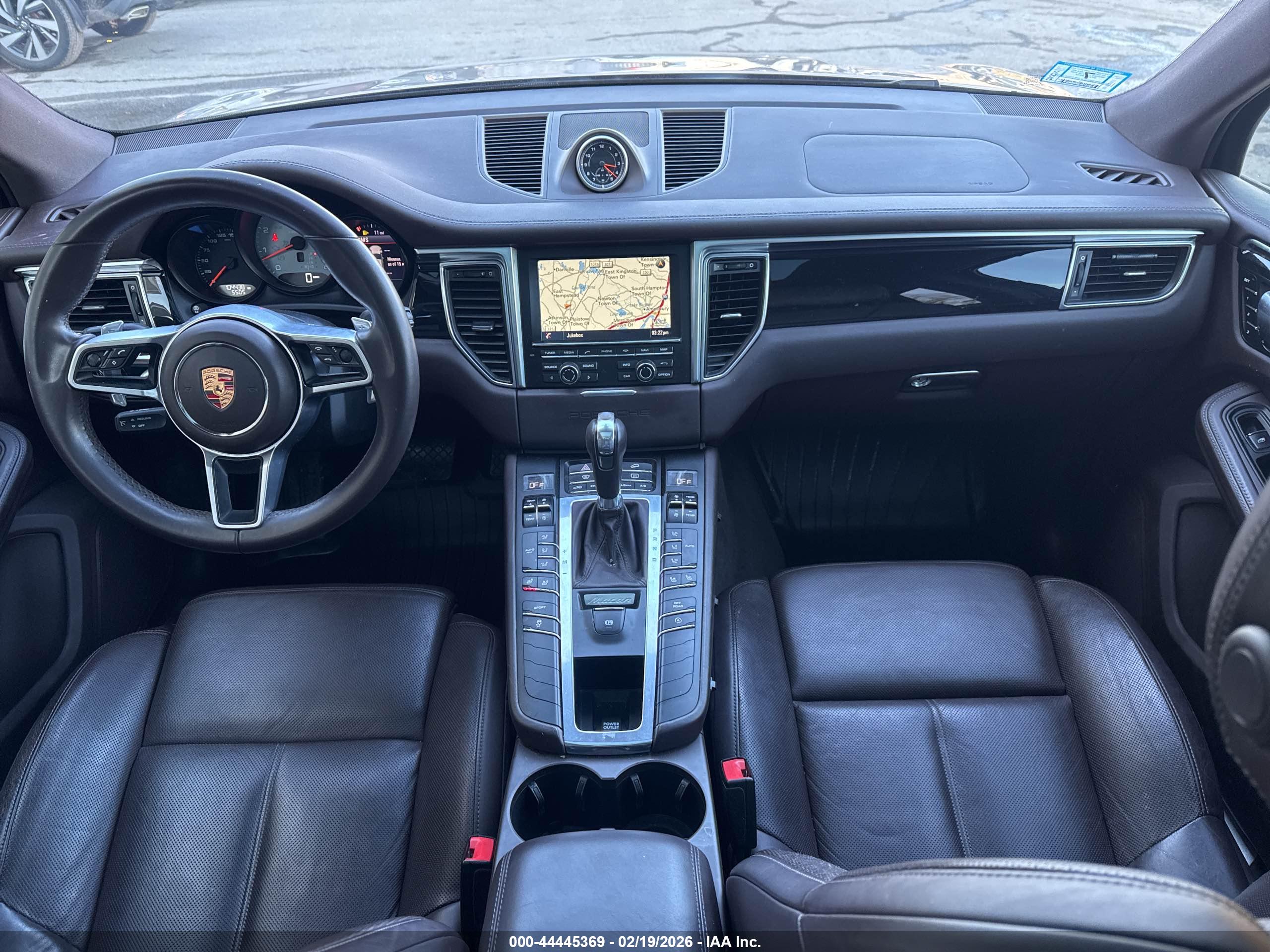 PORSCHE MACAN image 6