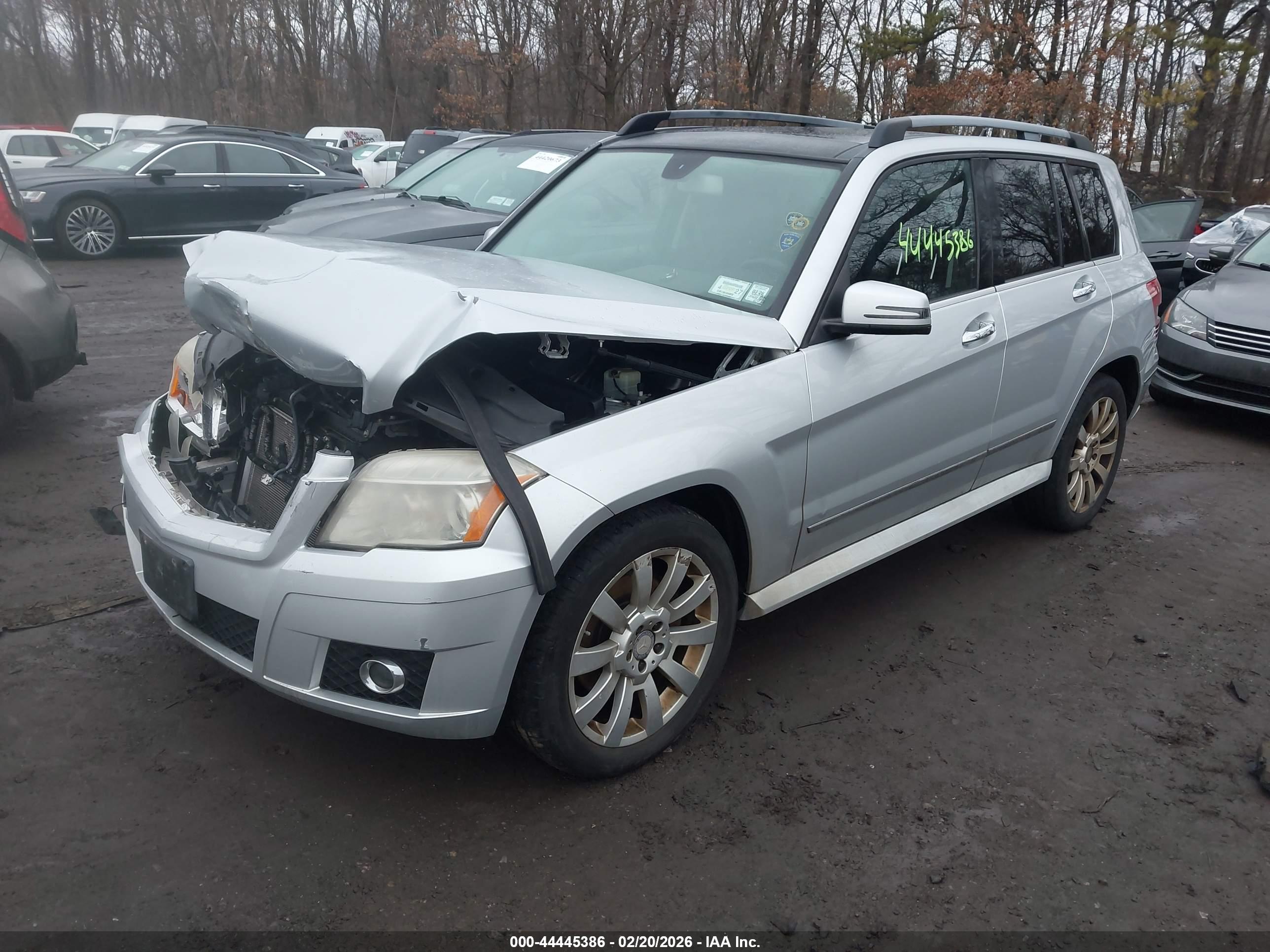 MERCEDES-BENZ GLK image 2