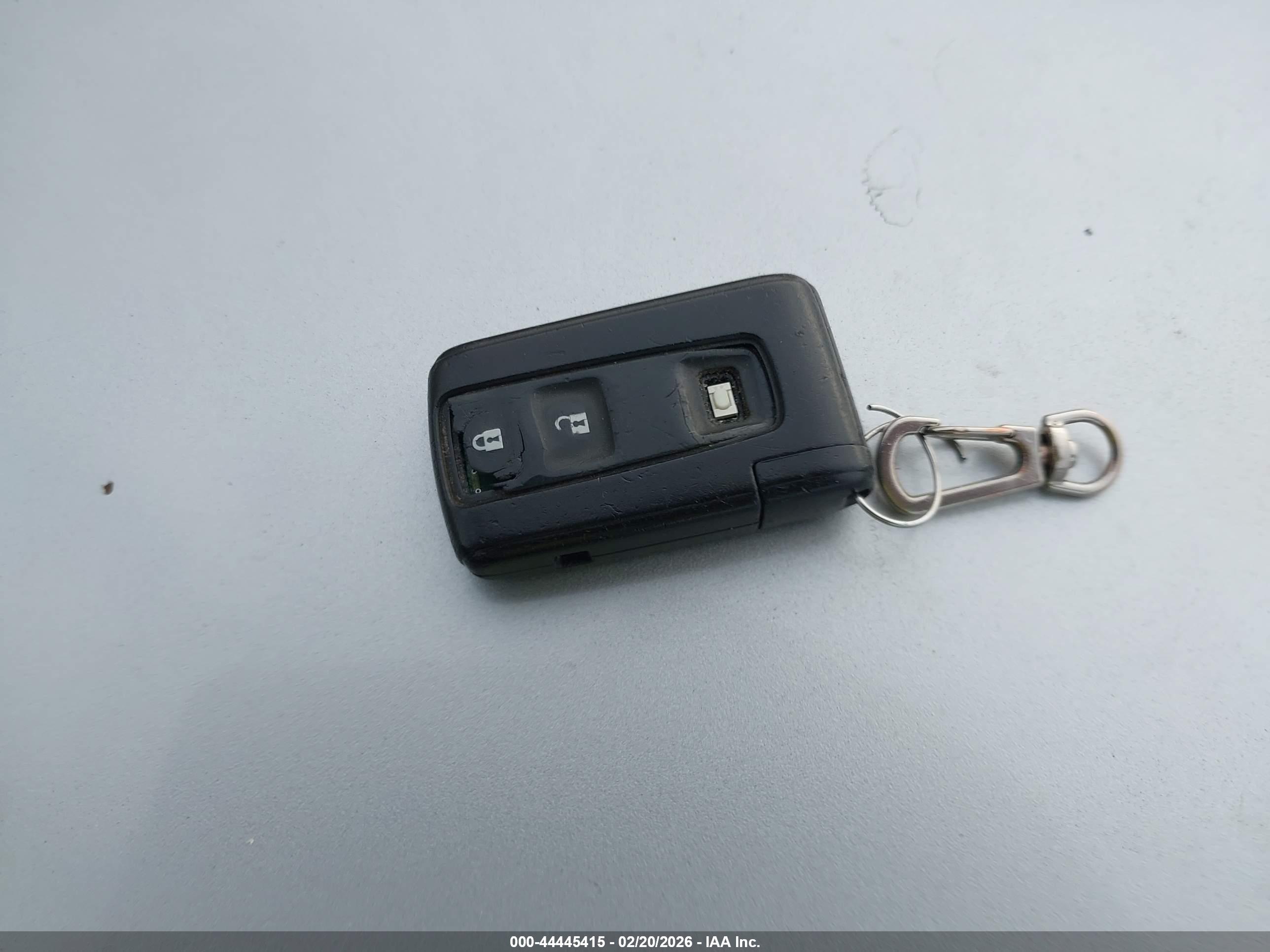 TOYOTA PRIUS image 11