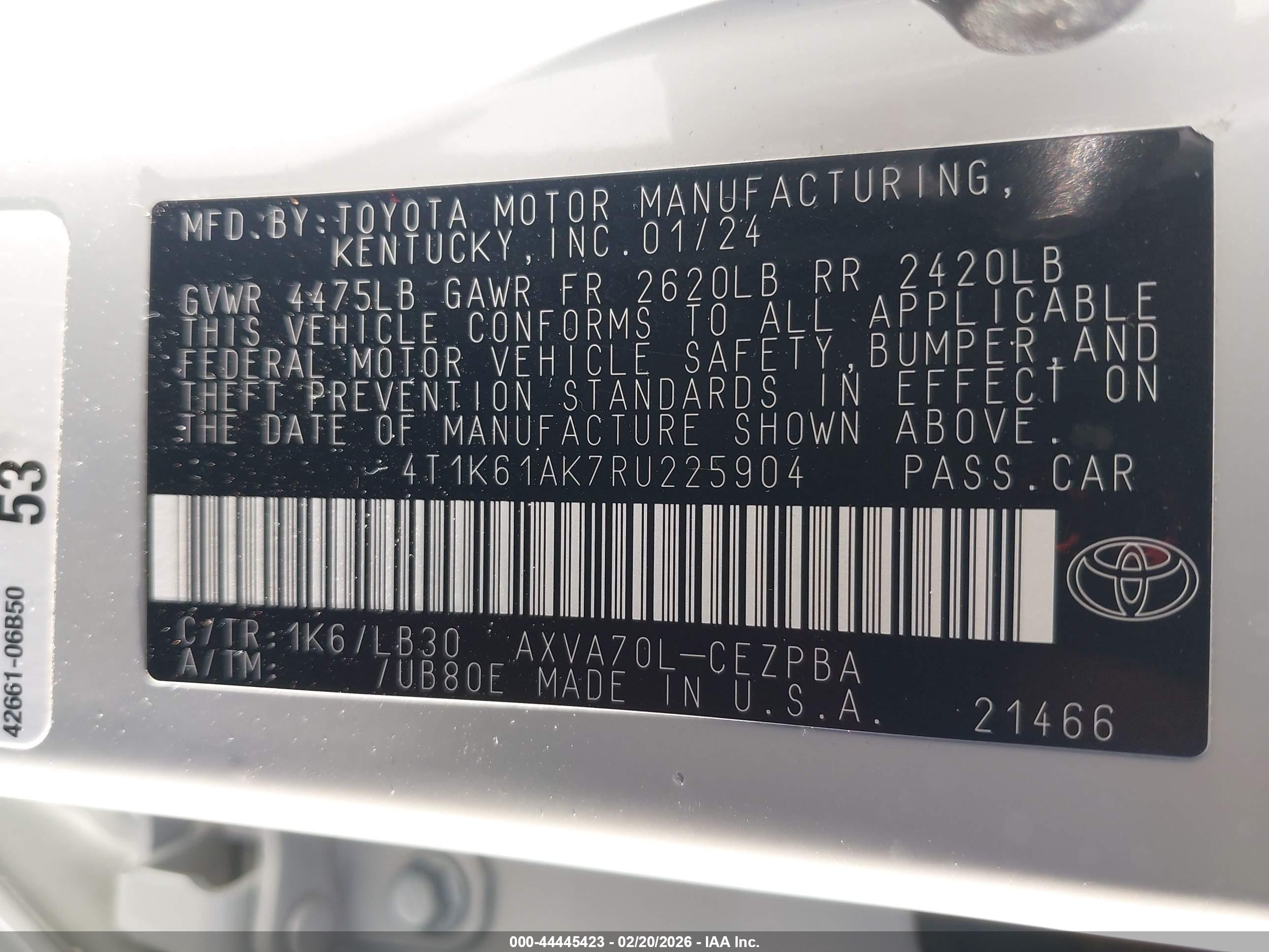 TOYOTA CAMRY image 9