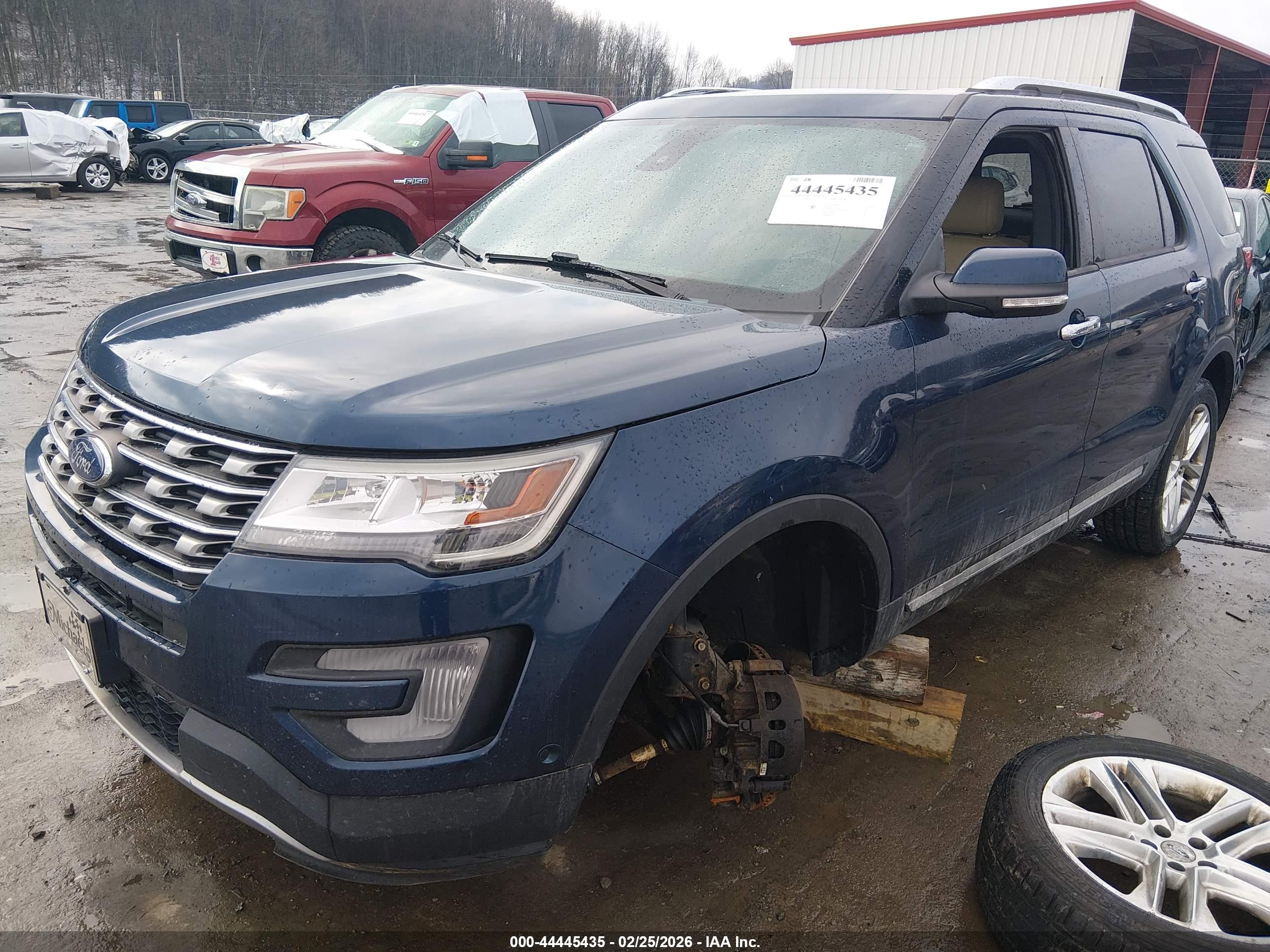 FORD EXPLORER image 2