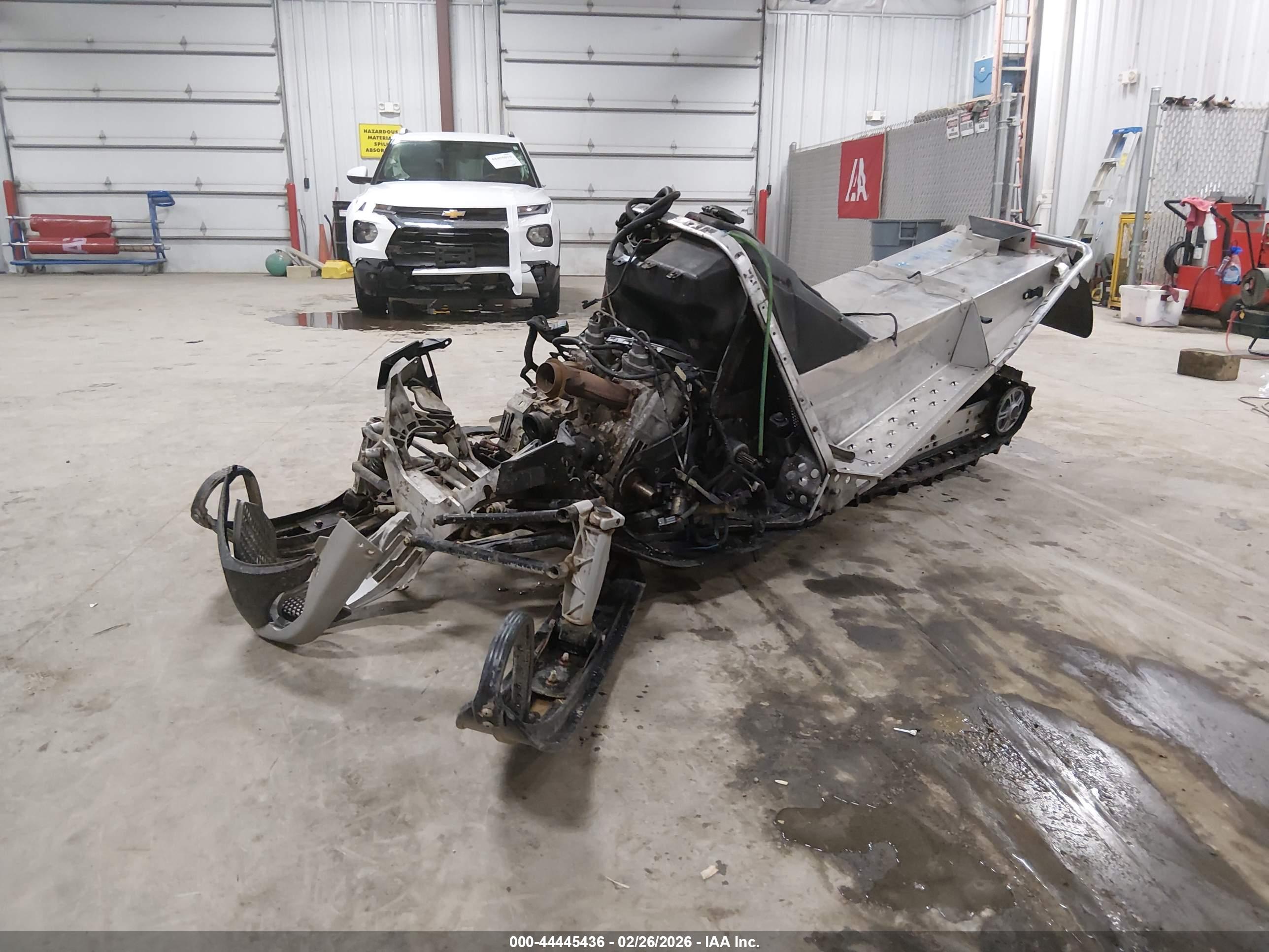 ARCTIC CAT image 2
