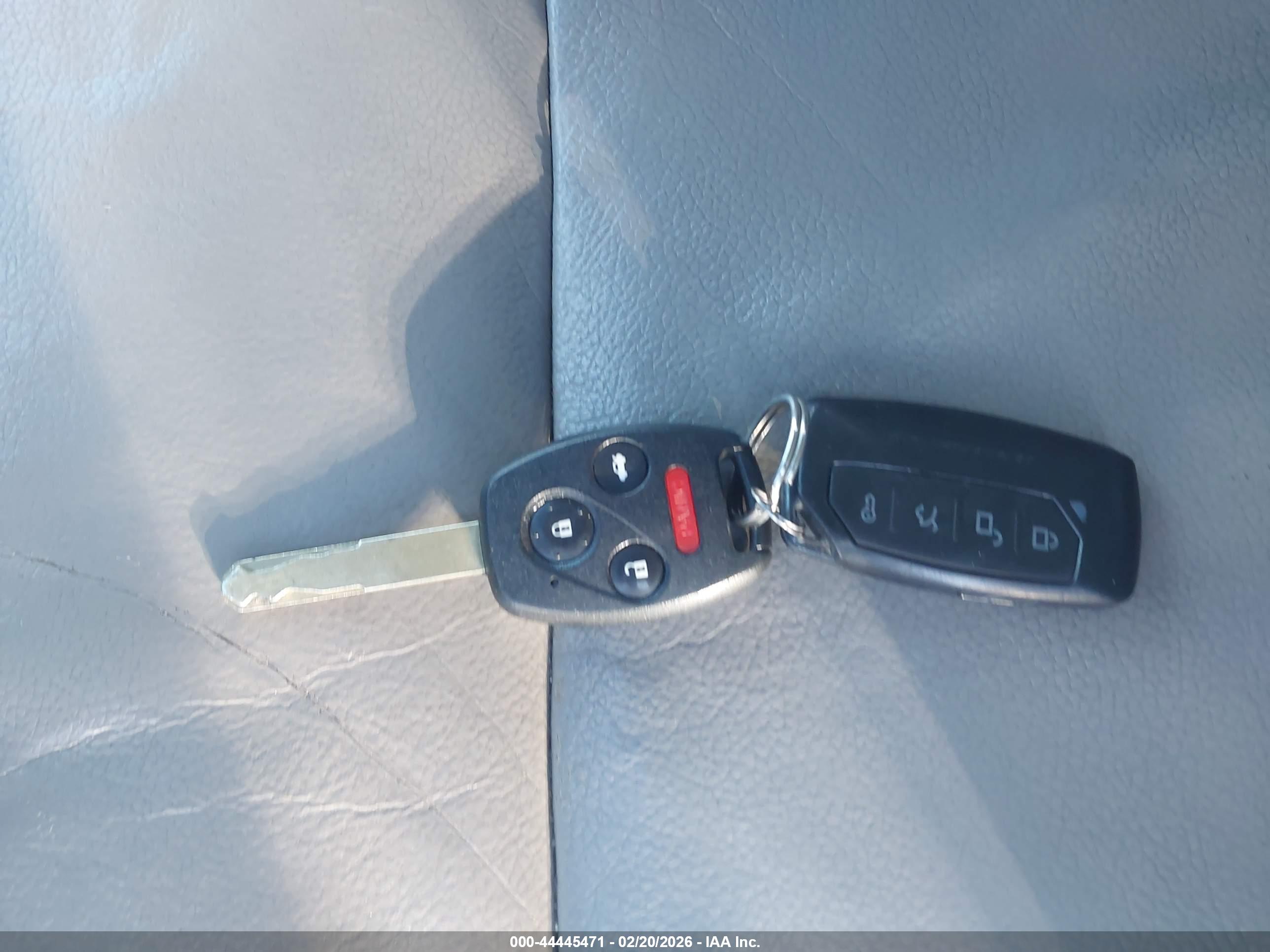 HONDA PILOT image 11