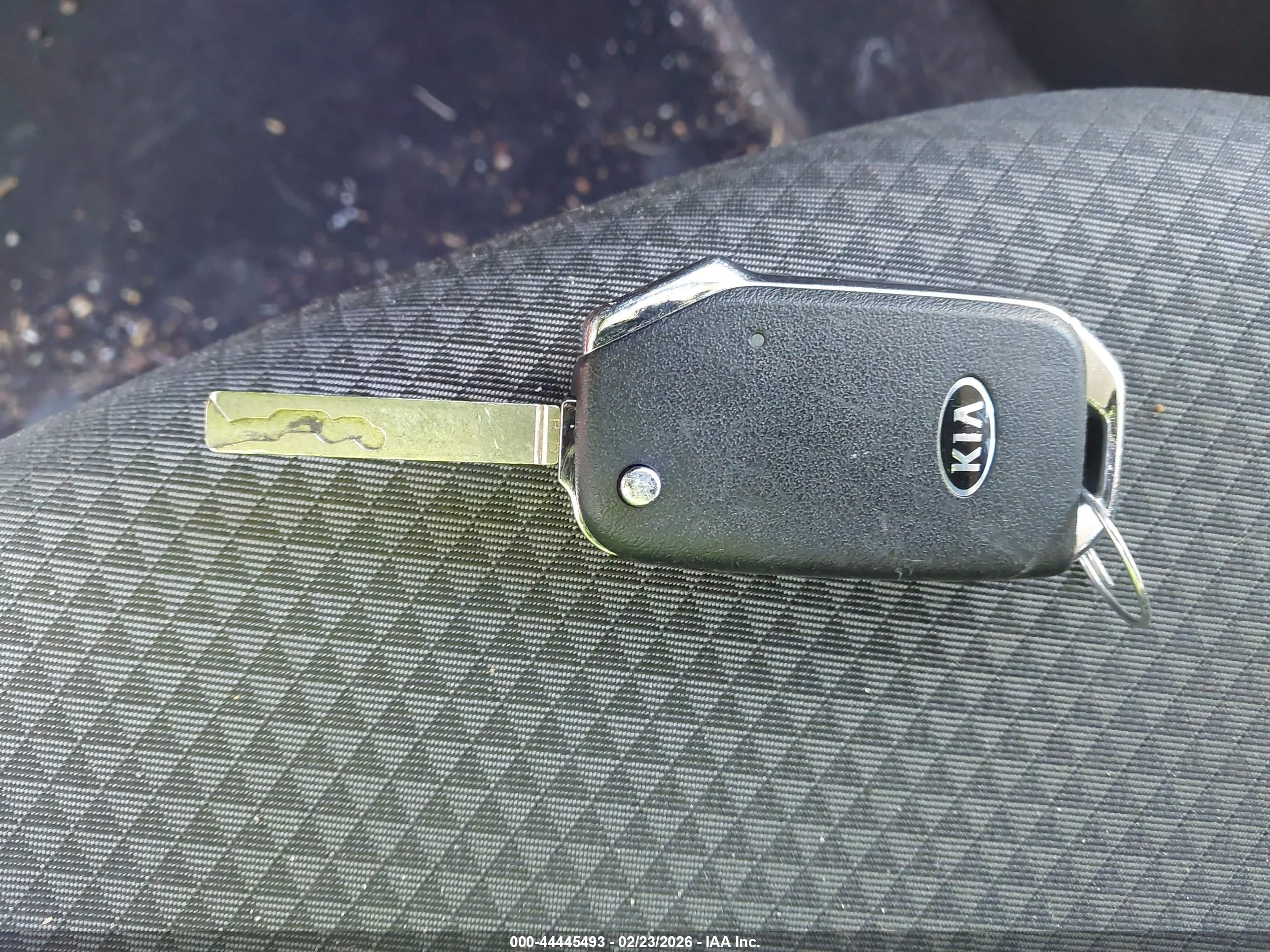 KIA SOUL image 11