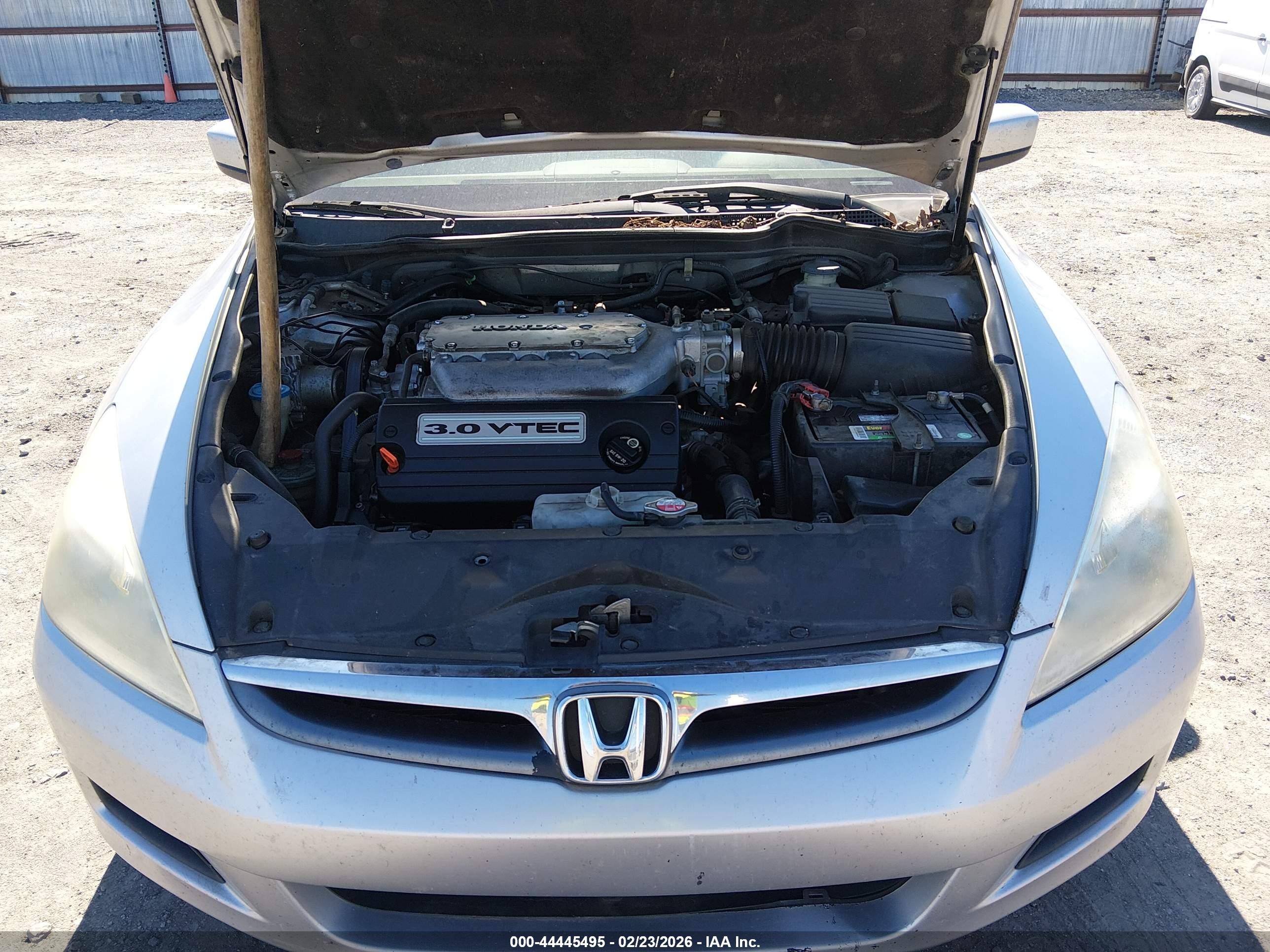 HONDA ACCORD image 10