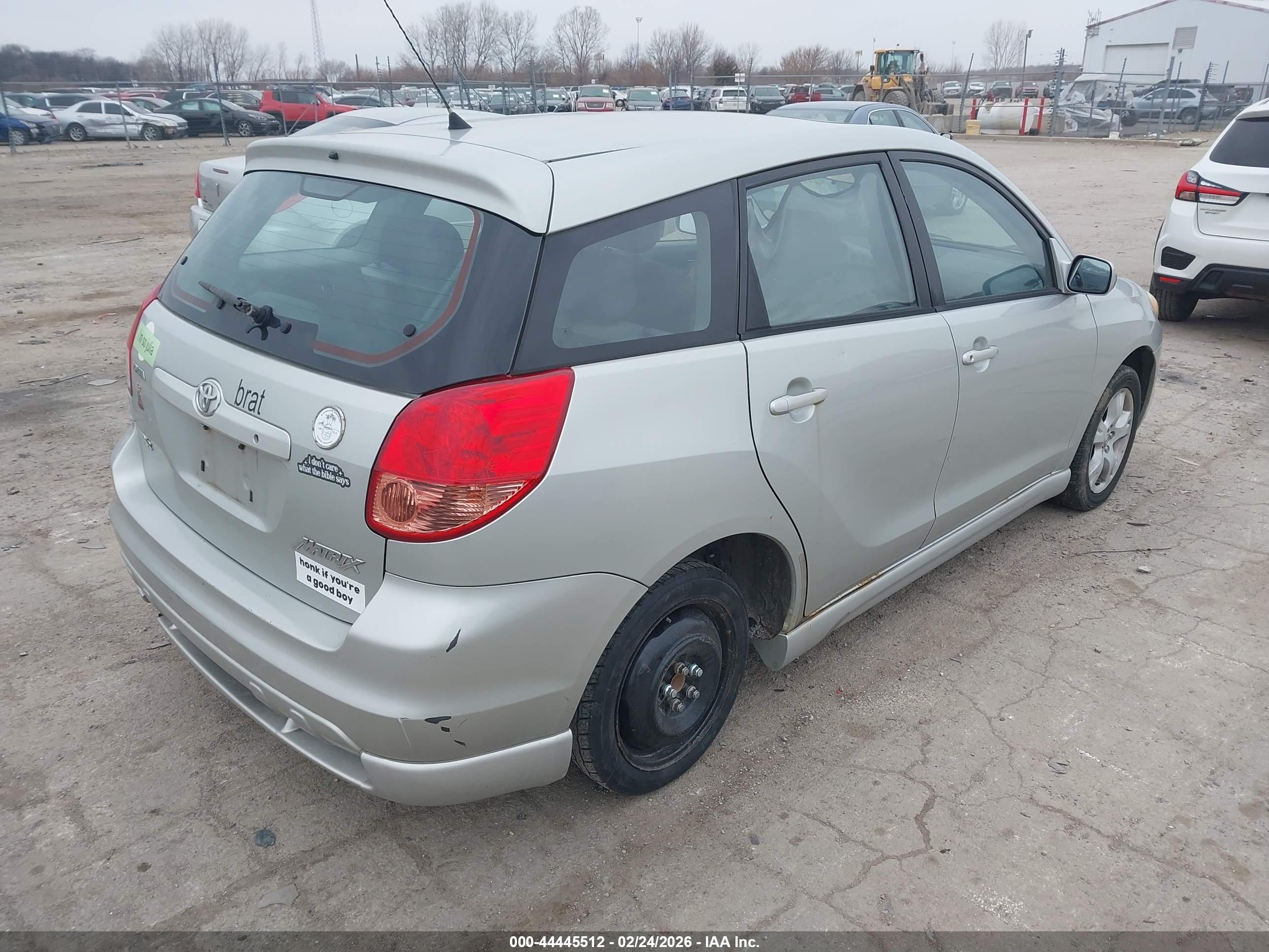 TOYOTA MATRIX image 4
