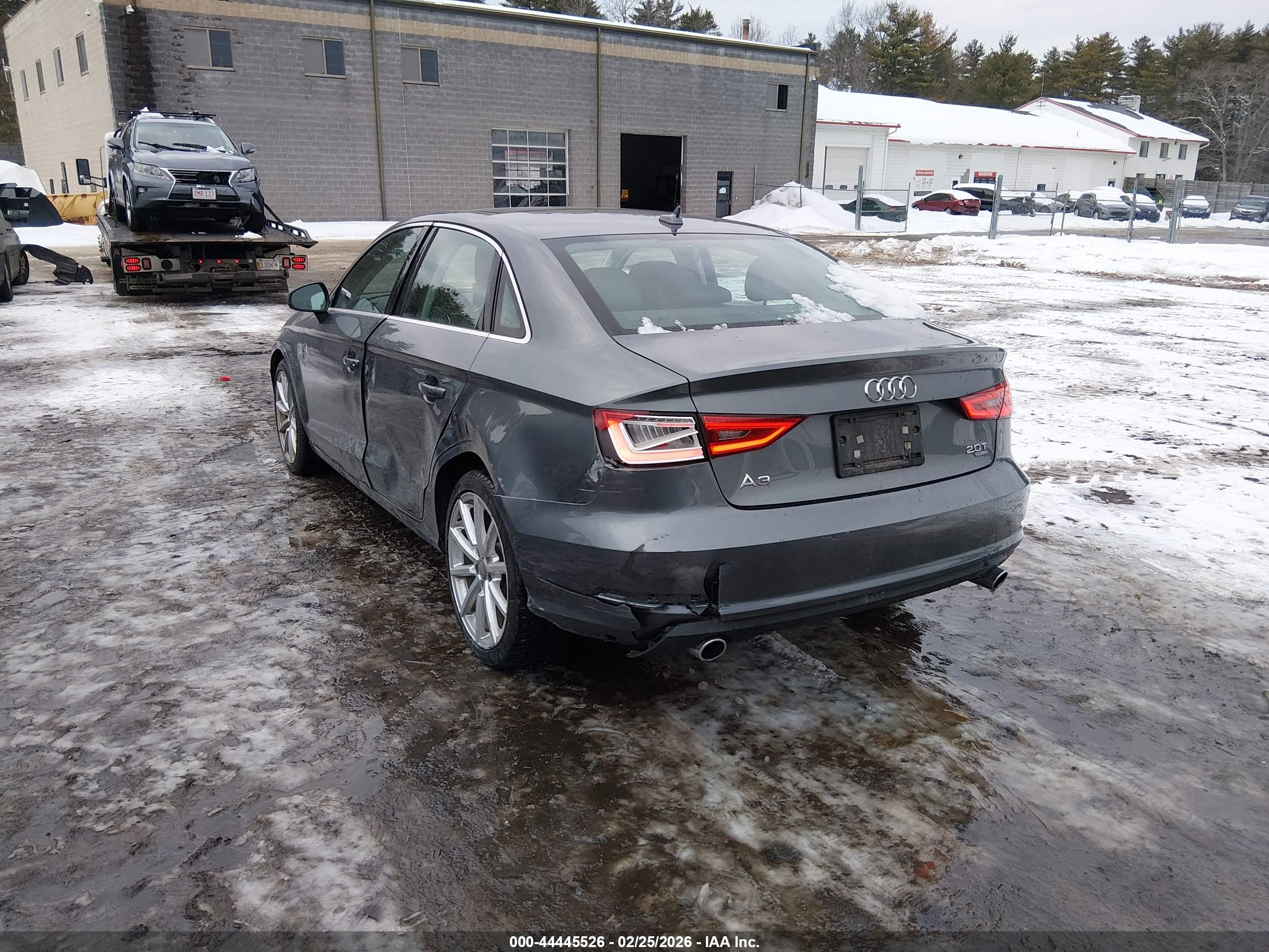 AUDI A3 image 3