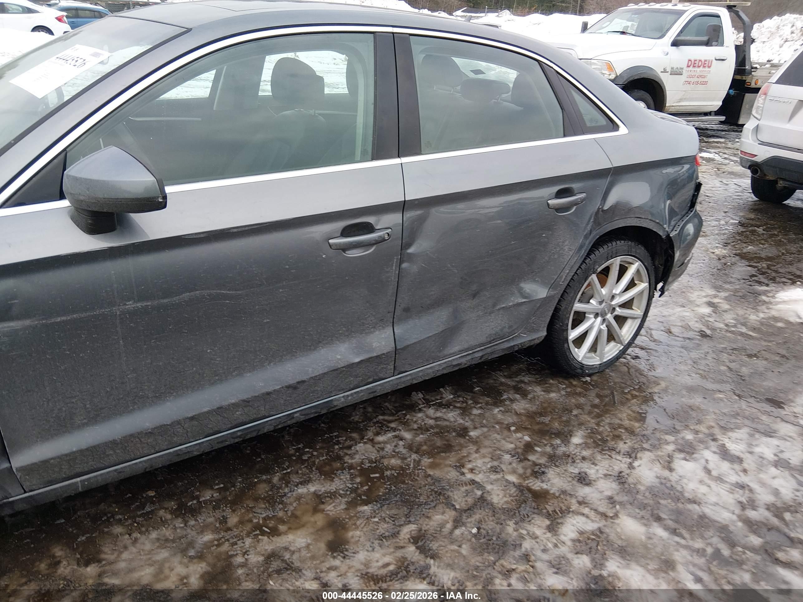 AUDI A3 image 6