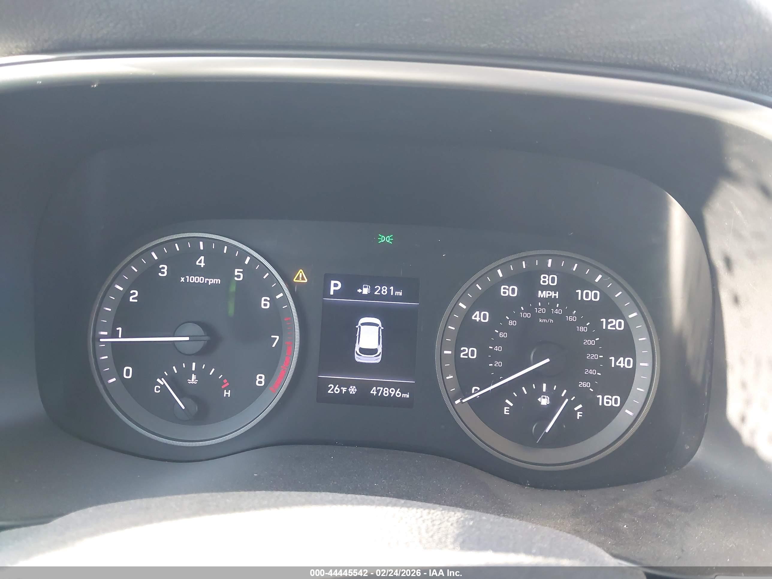 HYUNDAI TUCSON image 7