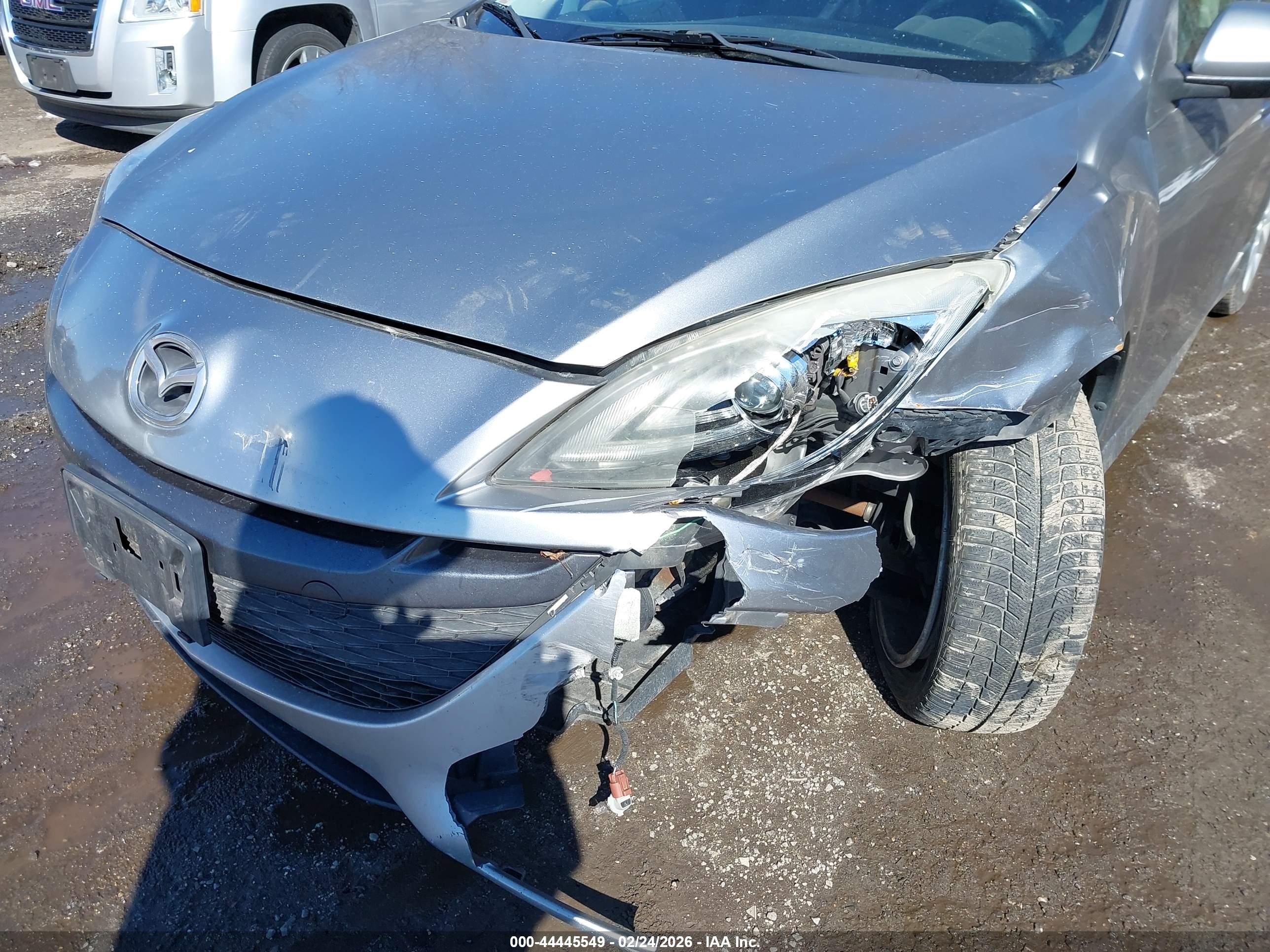 MAZDA MAZDA3 image 6