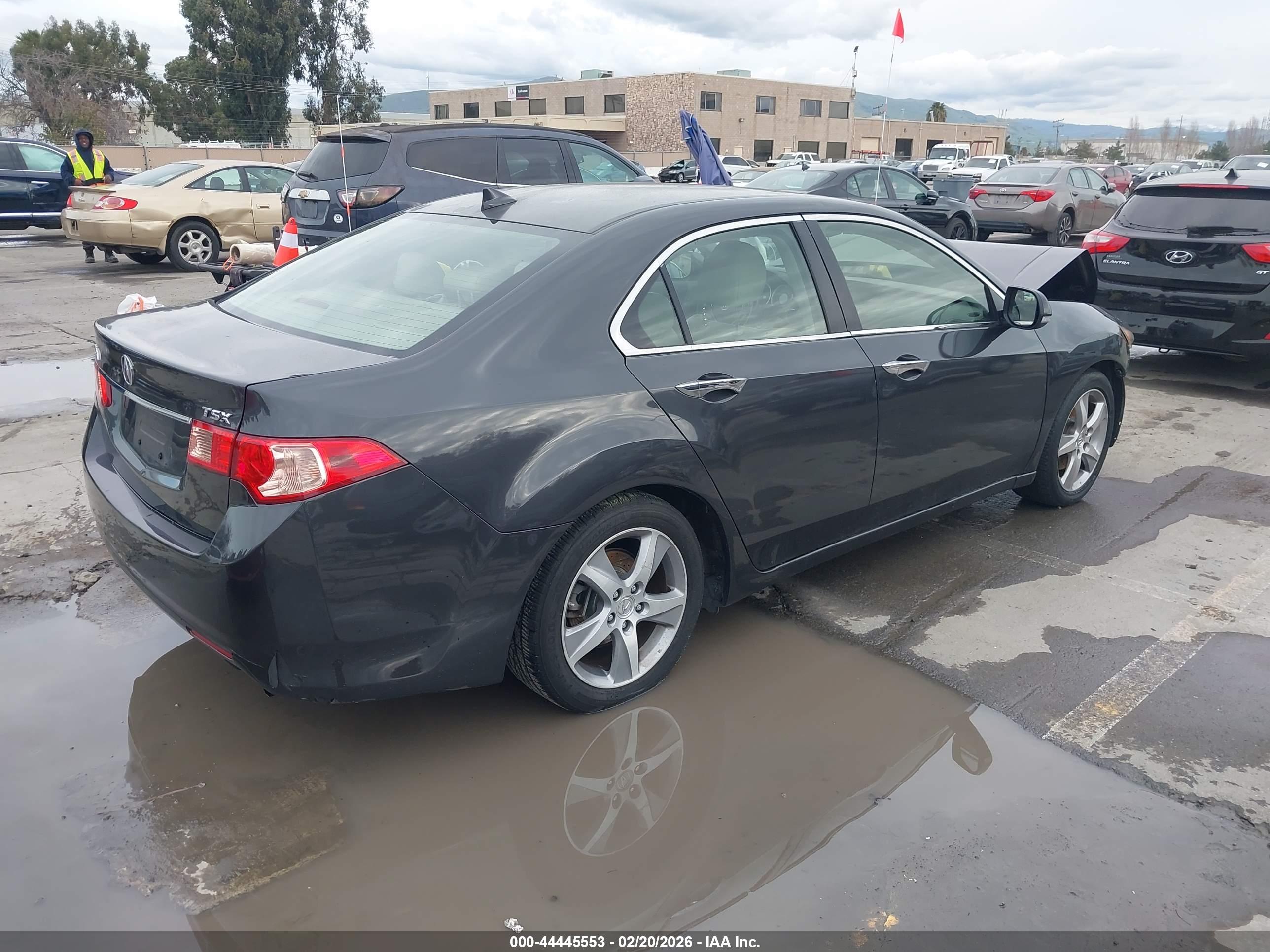 ACURA TSX image 4