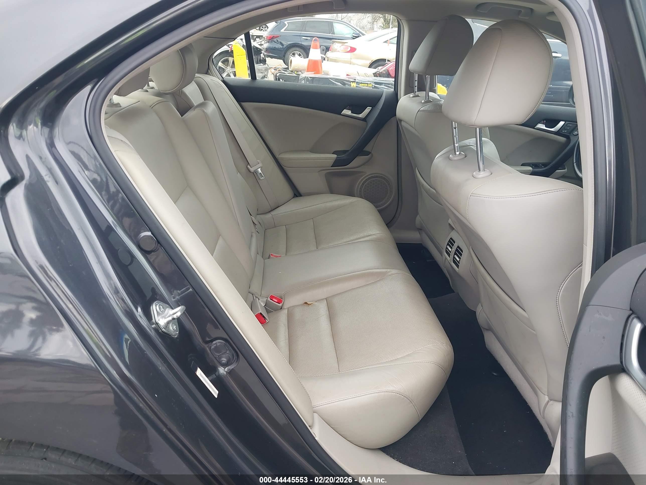 ACURA TSX image 8