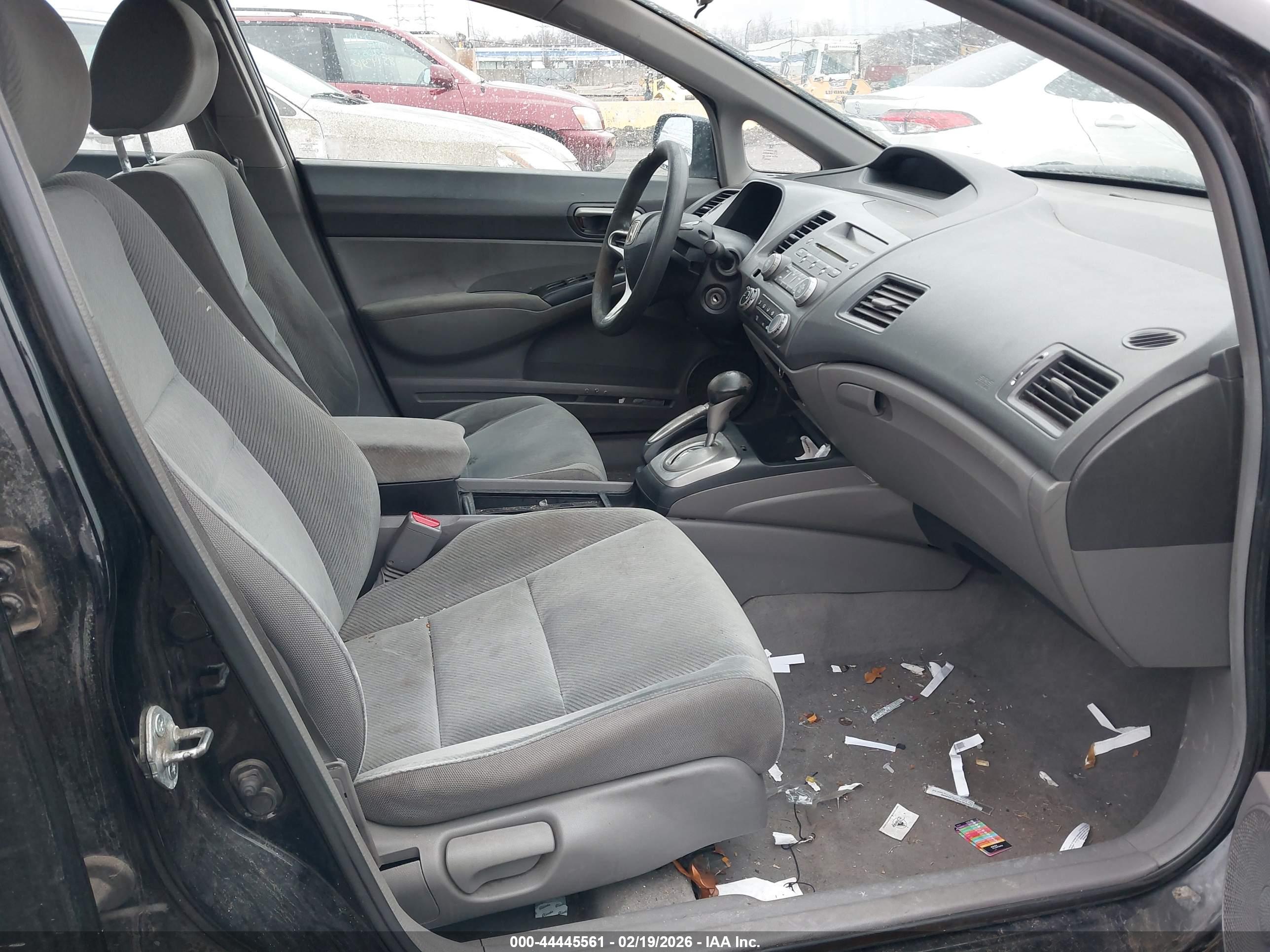 HONDA CIVIC image 5