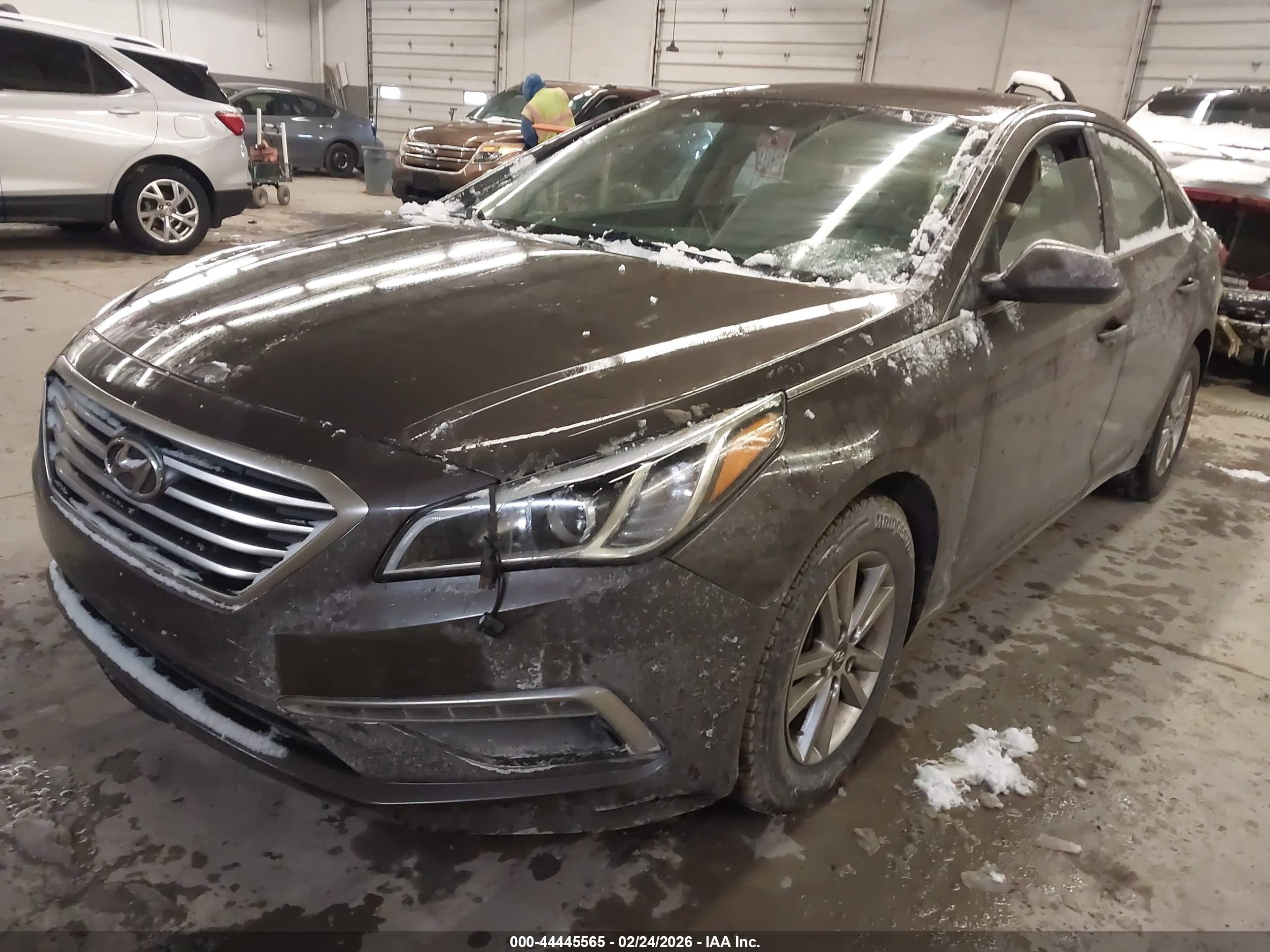 HYUNDAI SONATA image 2