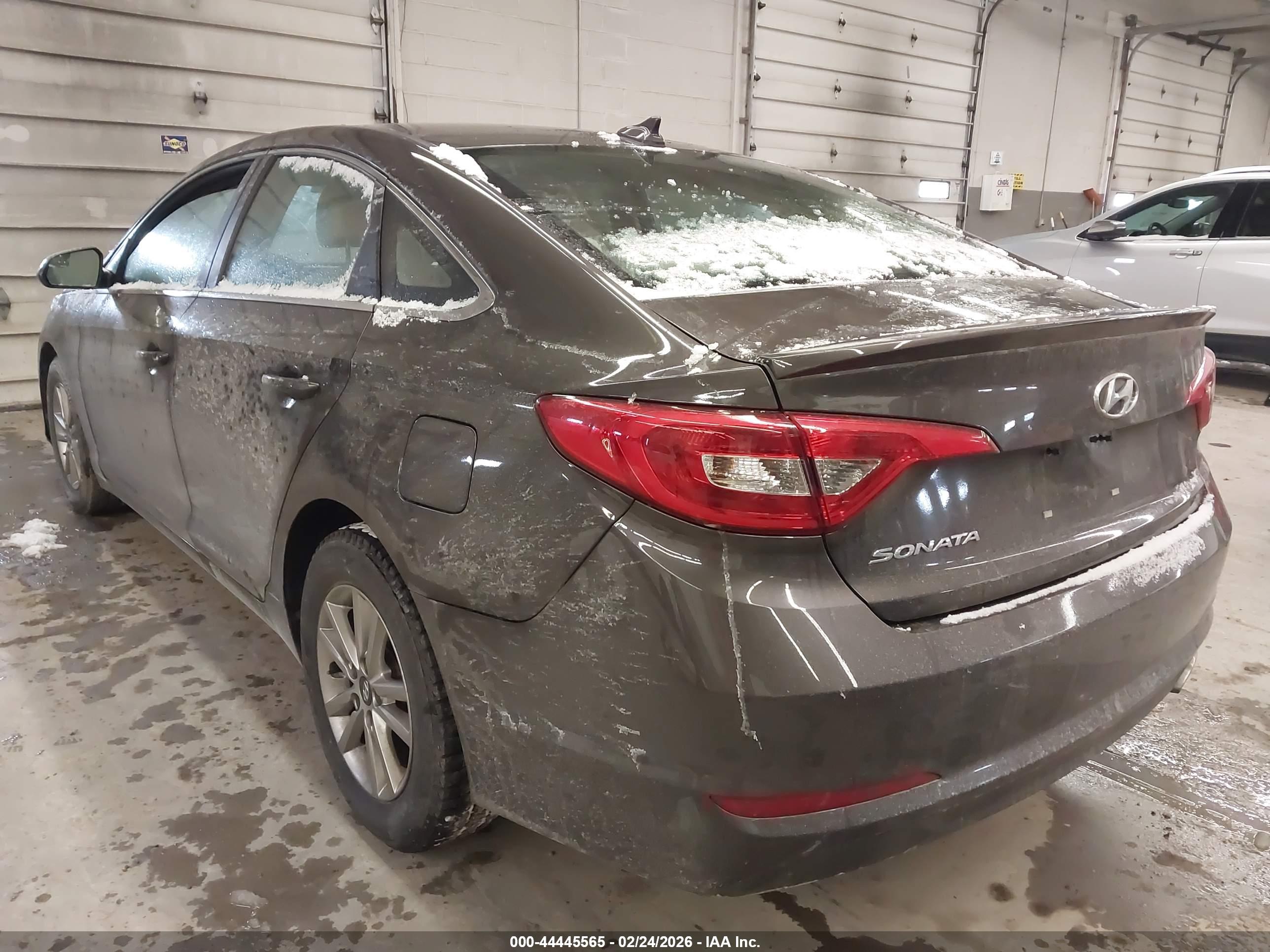 HYUNDAI SONATA image 3