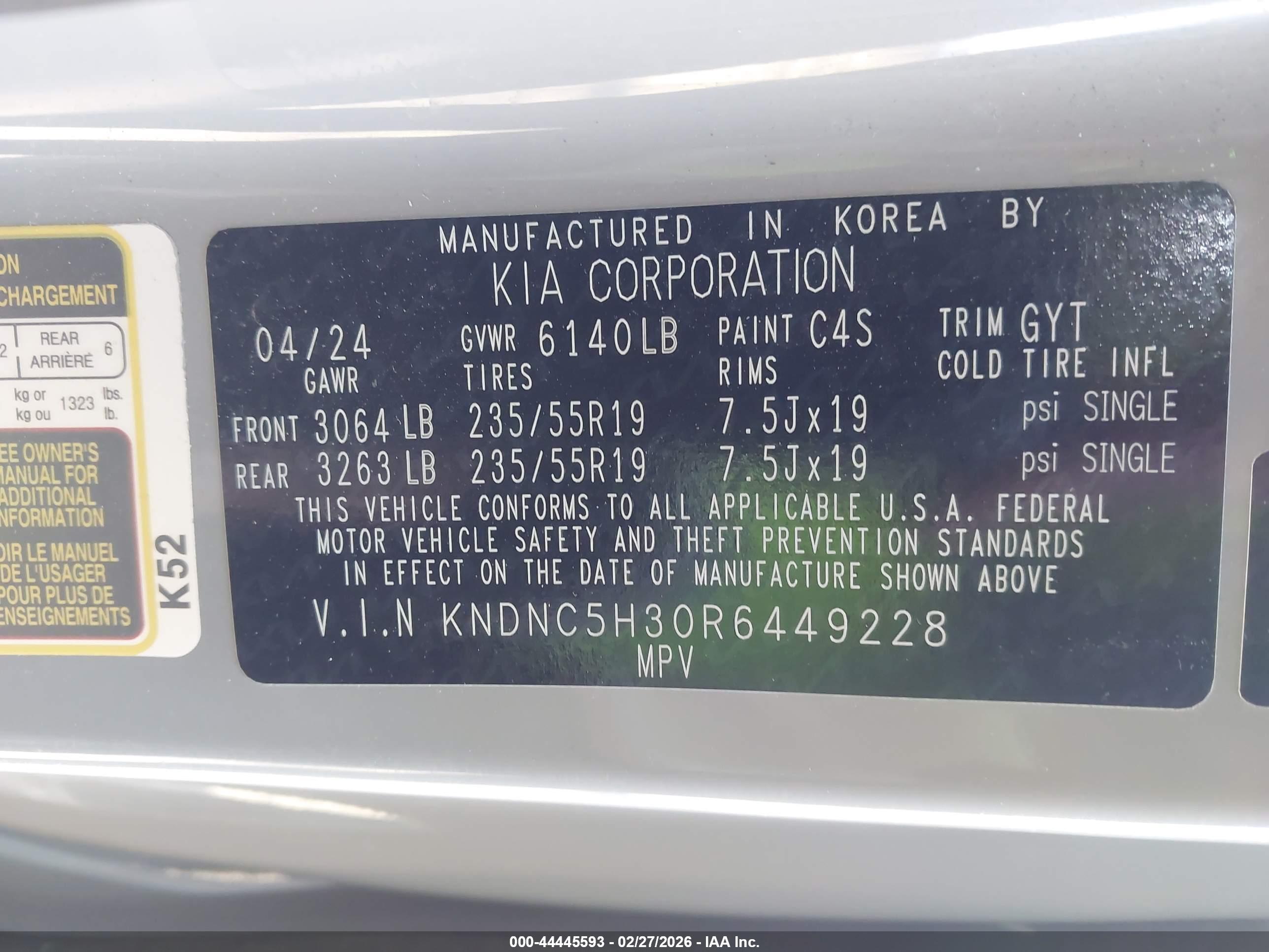 KIA CARNIVAL image 9