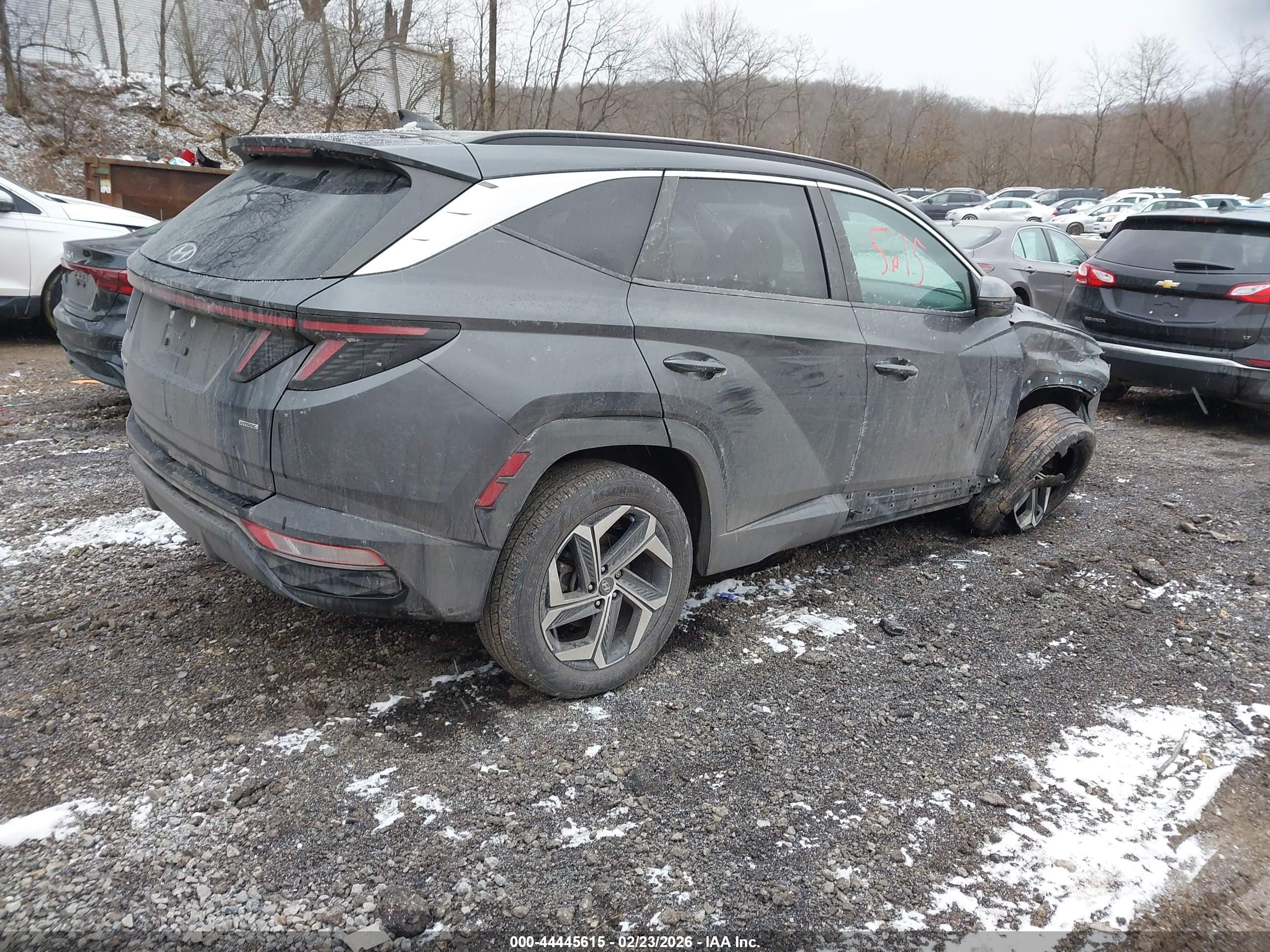 HYUNDAI TUCSON image 4
