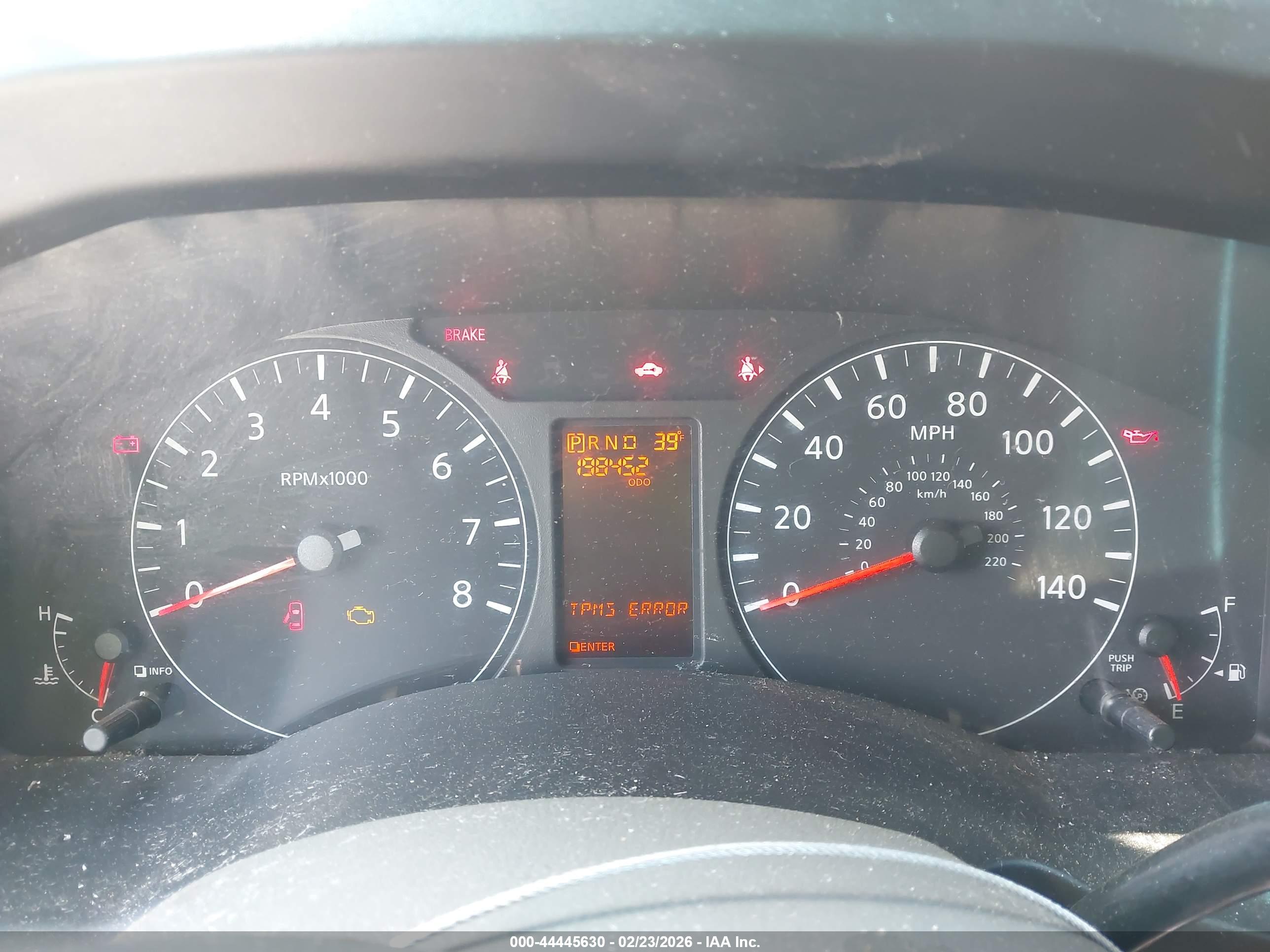 NISSAN NV image 7