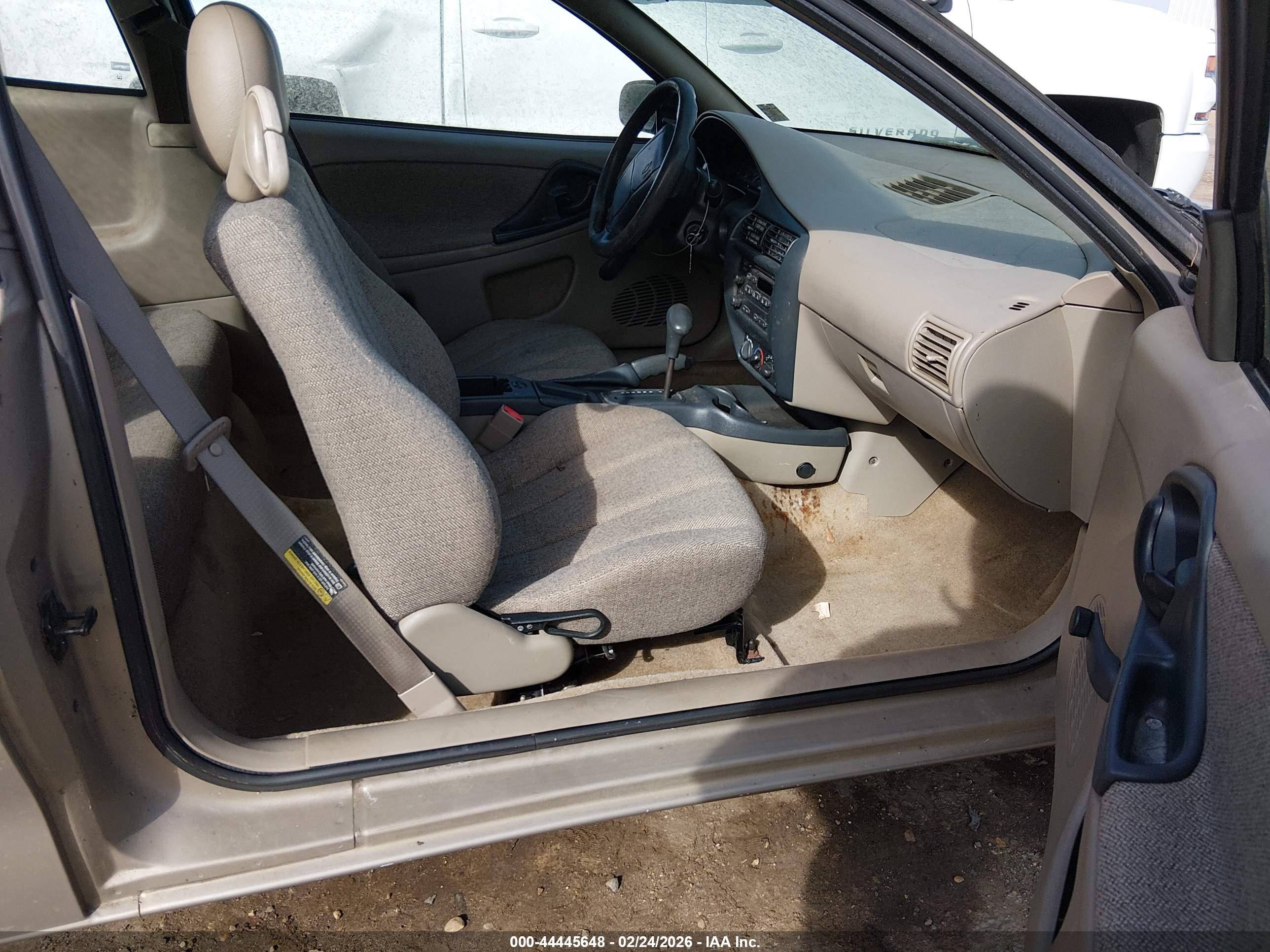 CHEVROLET CAVALIER image 5