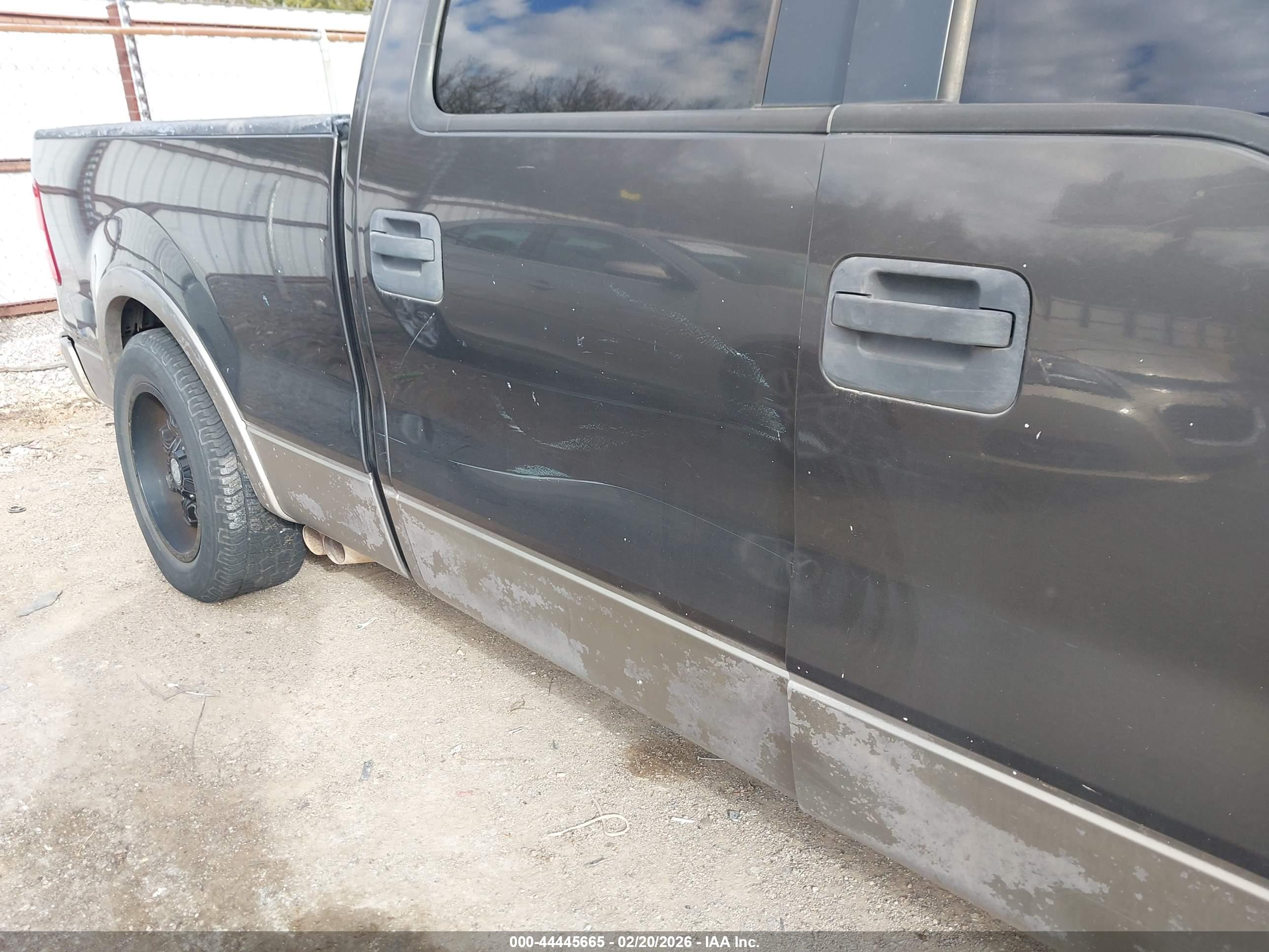 FORD F-150 image 6