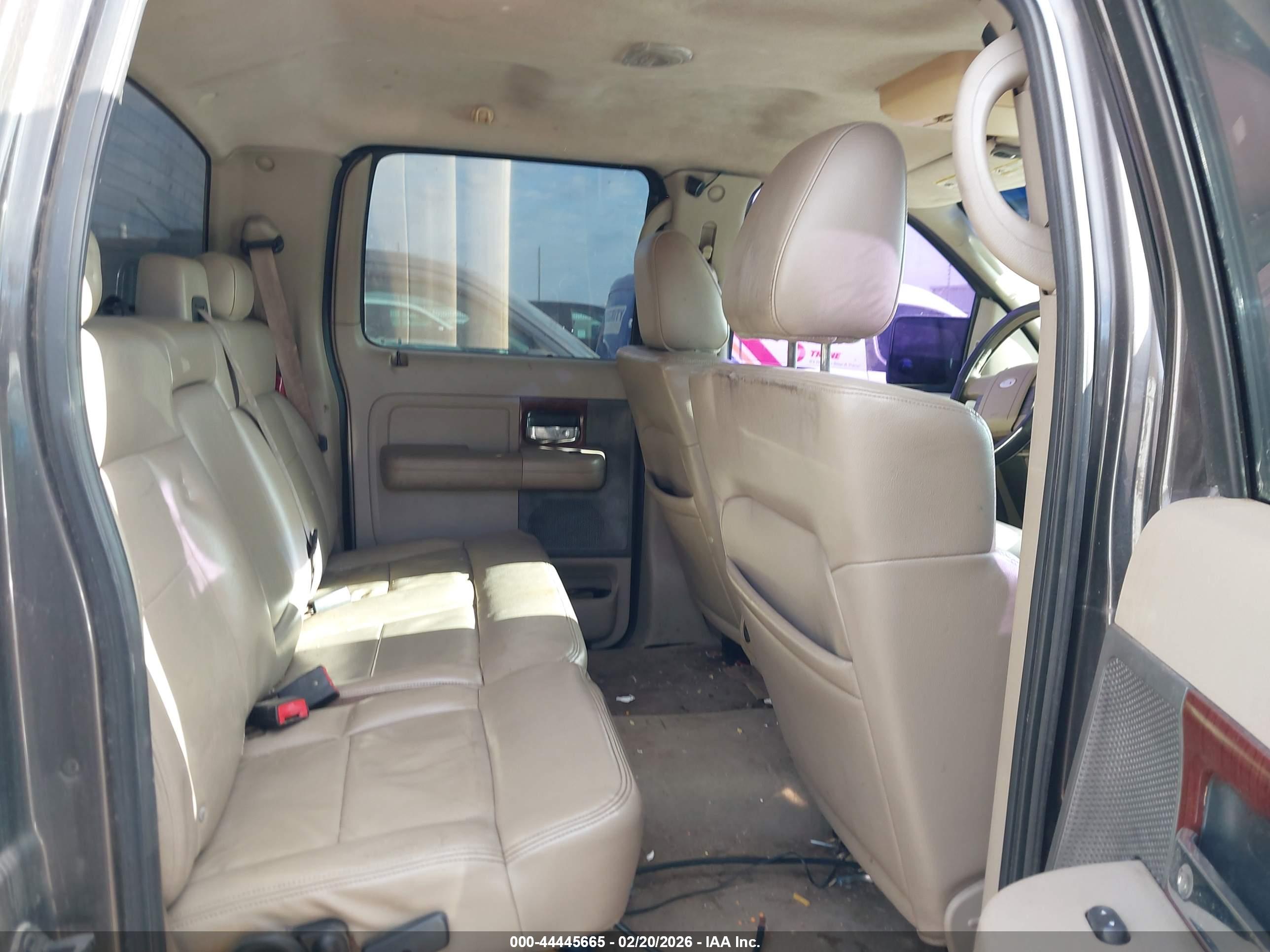 FORD F-150 image 8