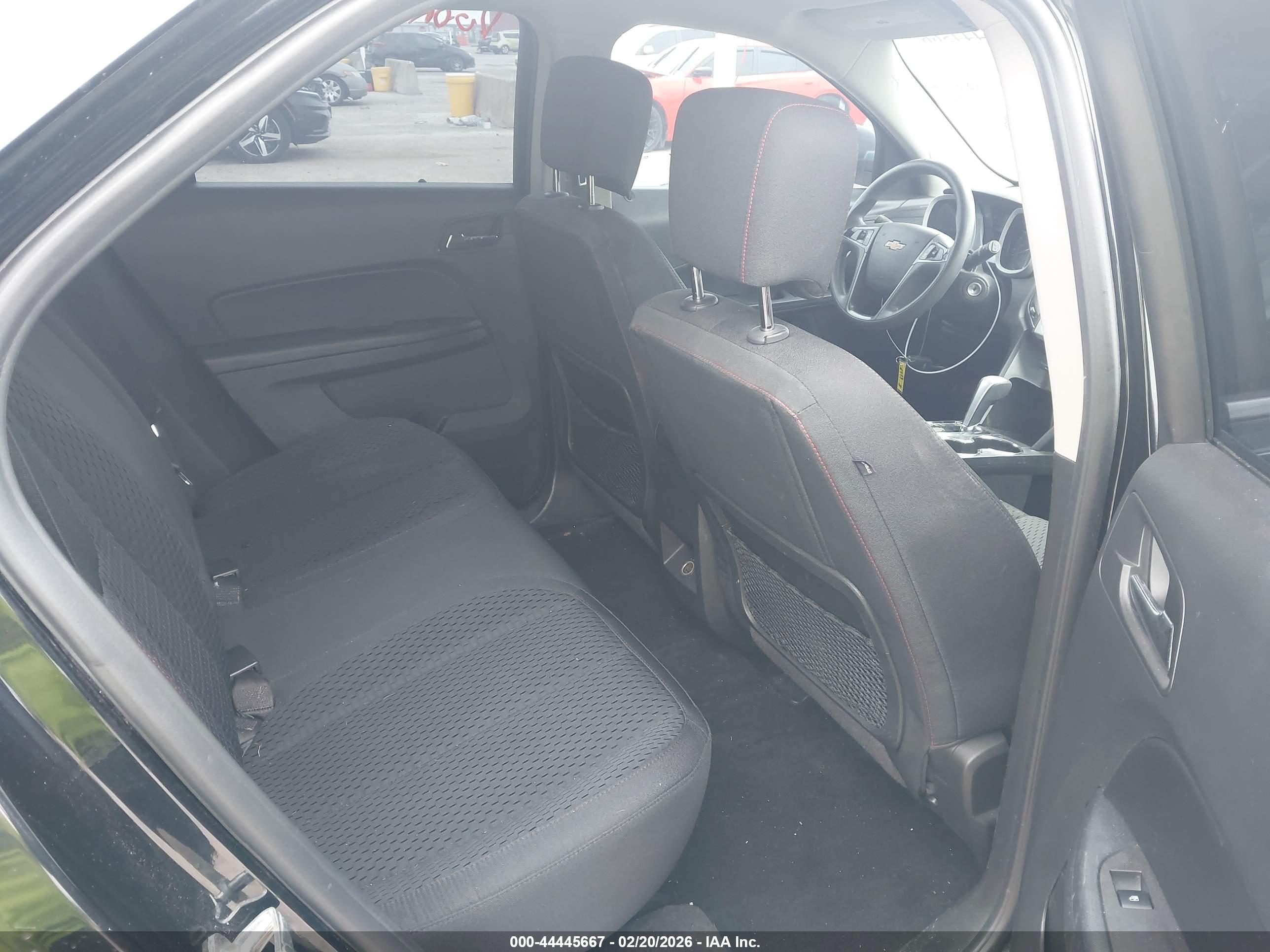 CHEVROLET EQUINOX image 8