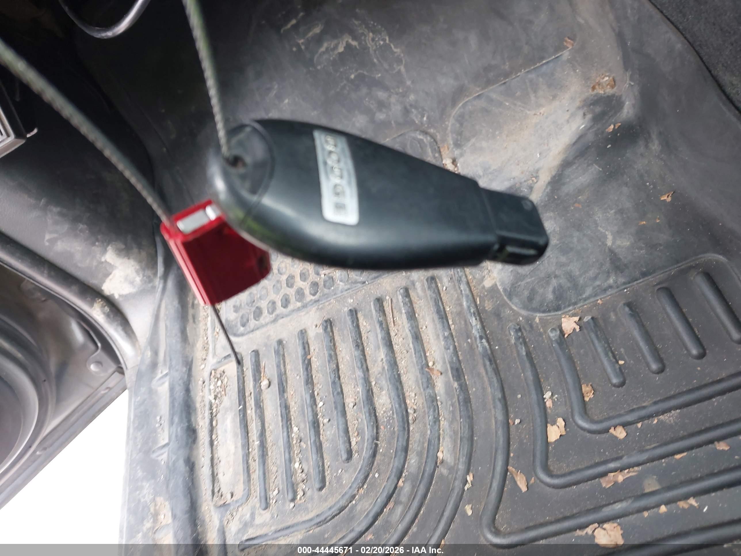 DODGE RAM image 11