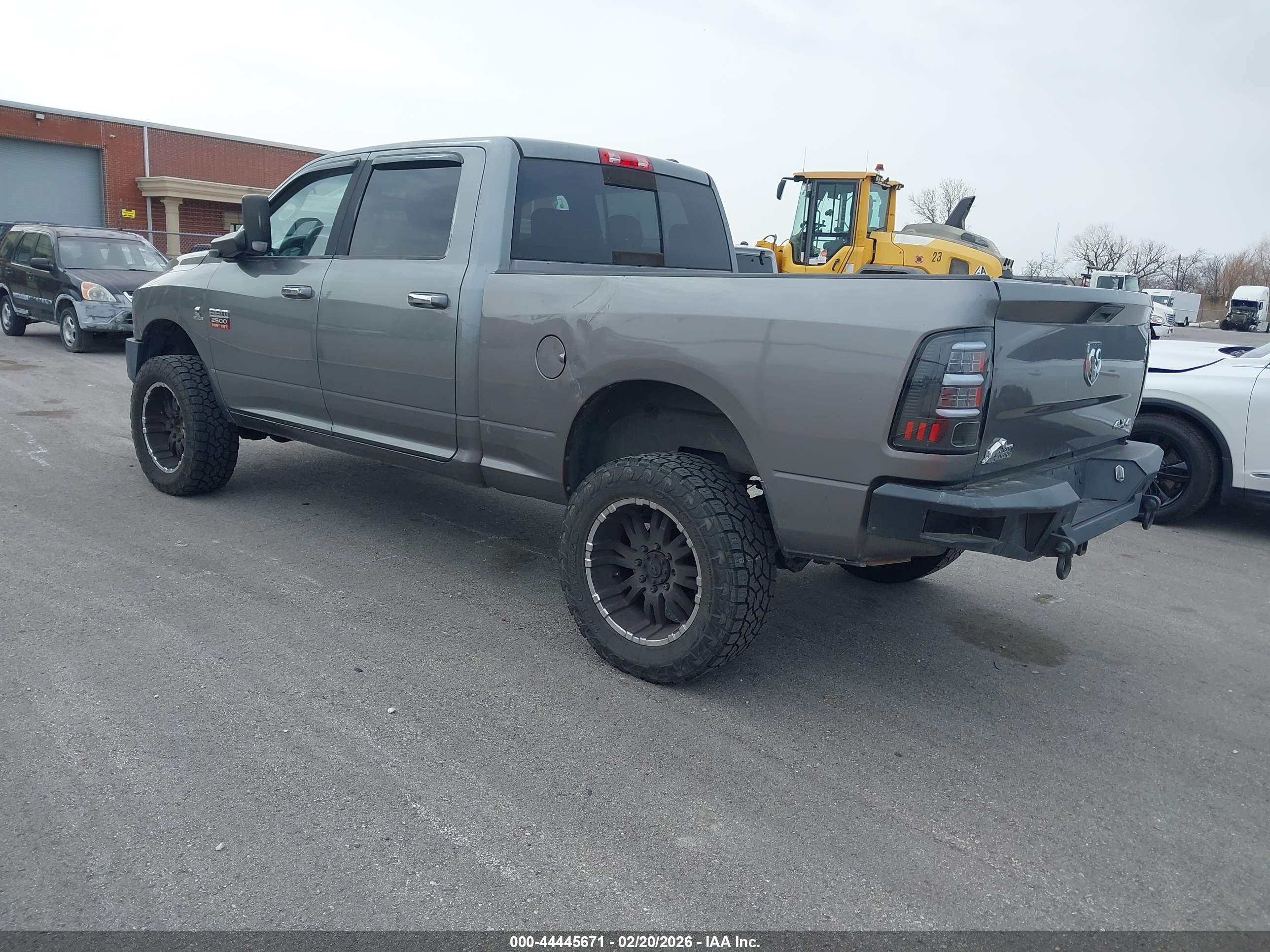DODGE RAM image 3