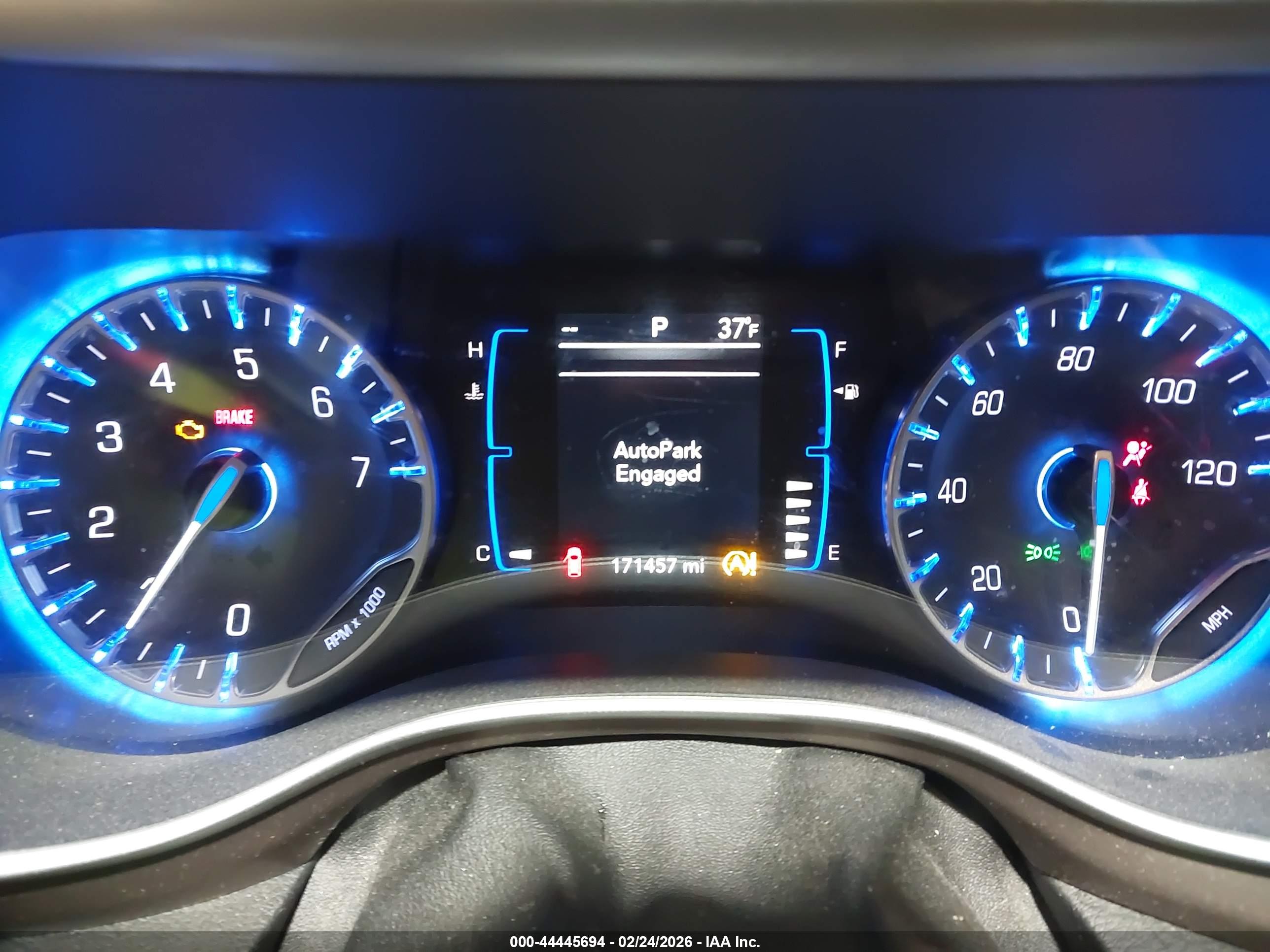 CHRYSLER PACIFICA image 7