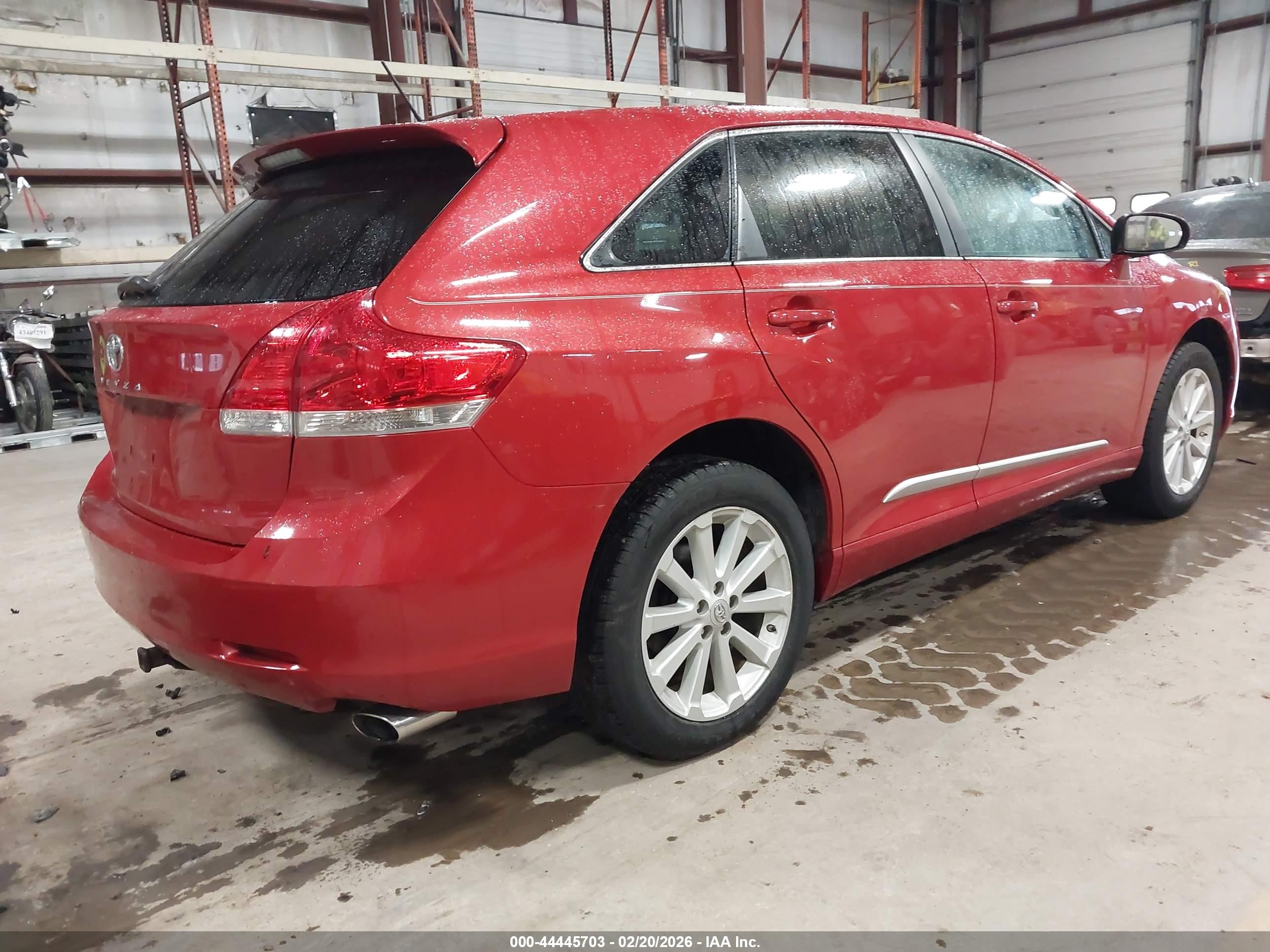 TOYOTA VENZA image 4