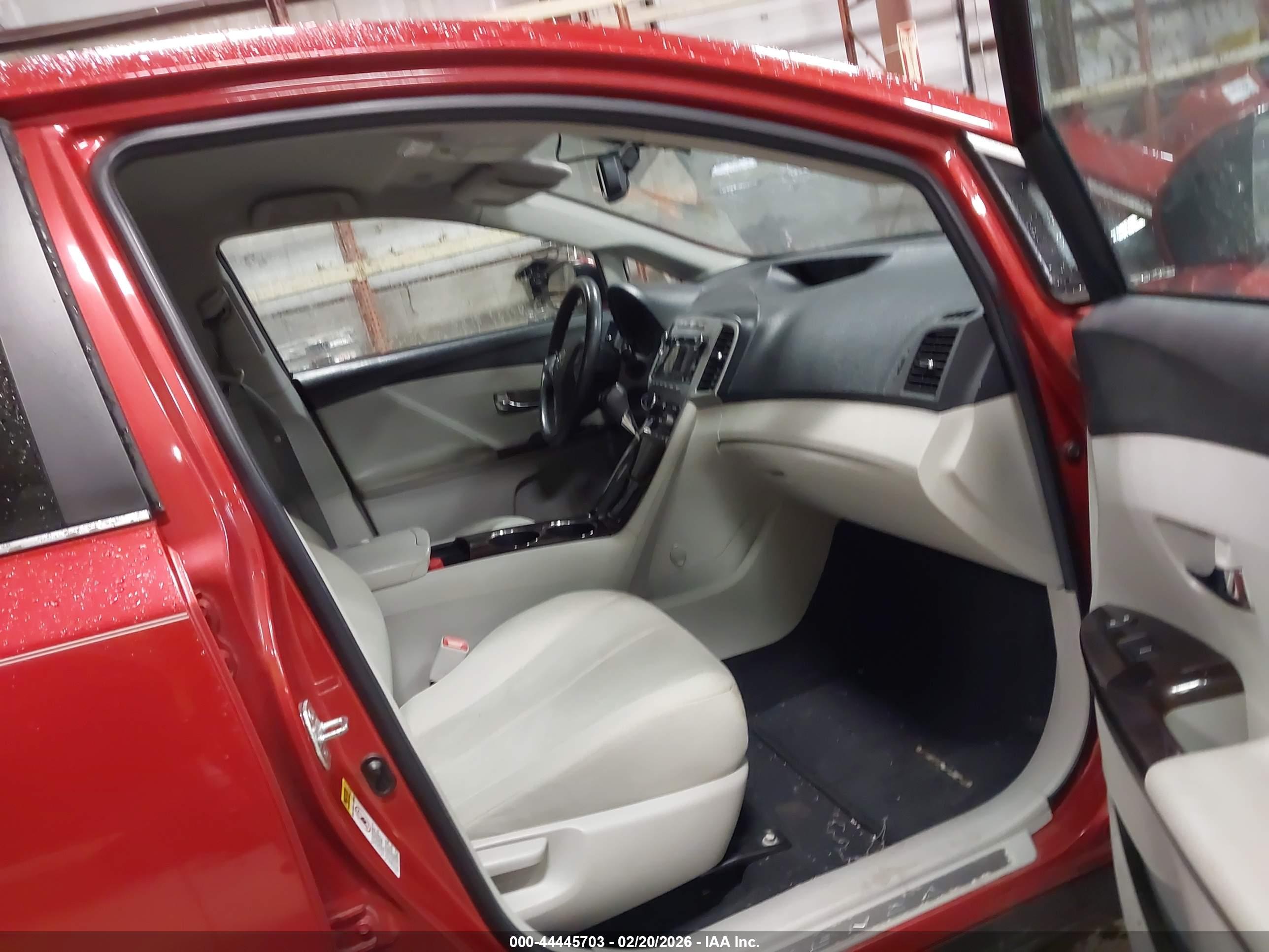 TOYOTA VENZA image 5