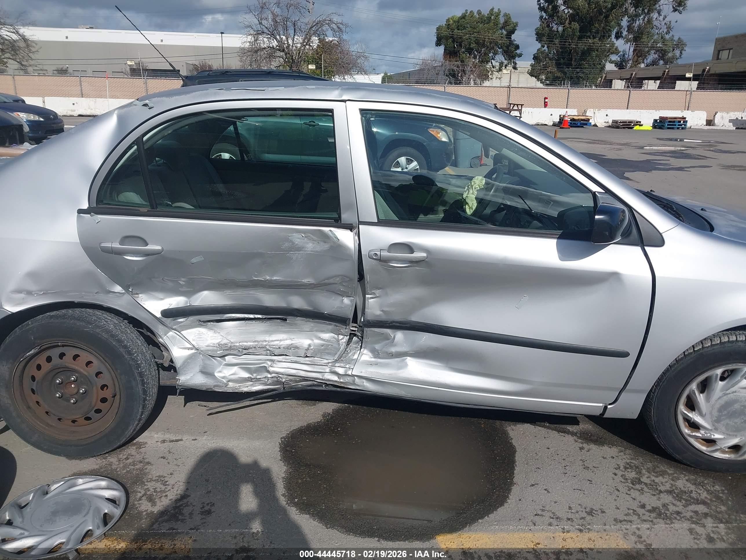 TOYOTA COROLLA image 6