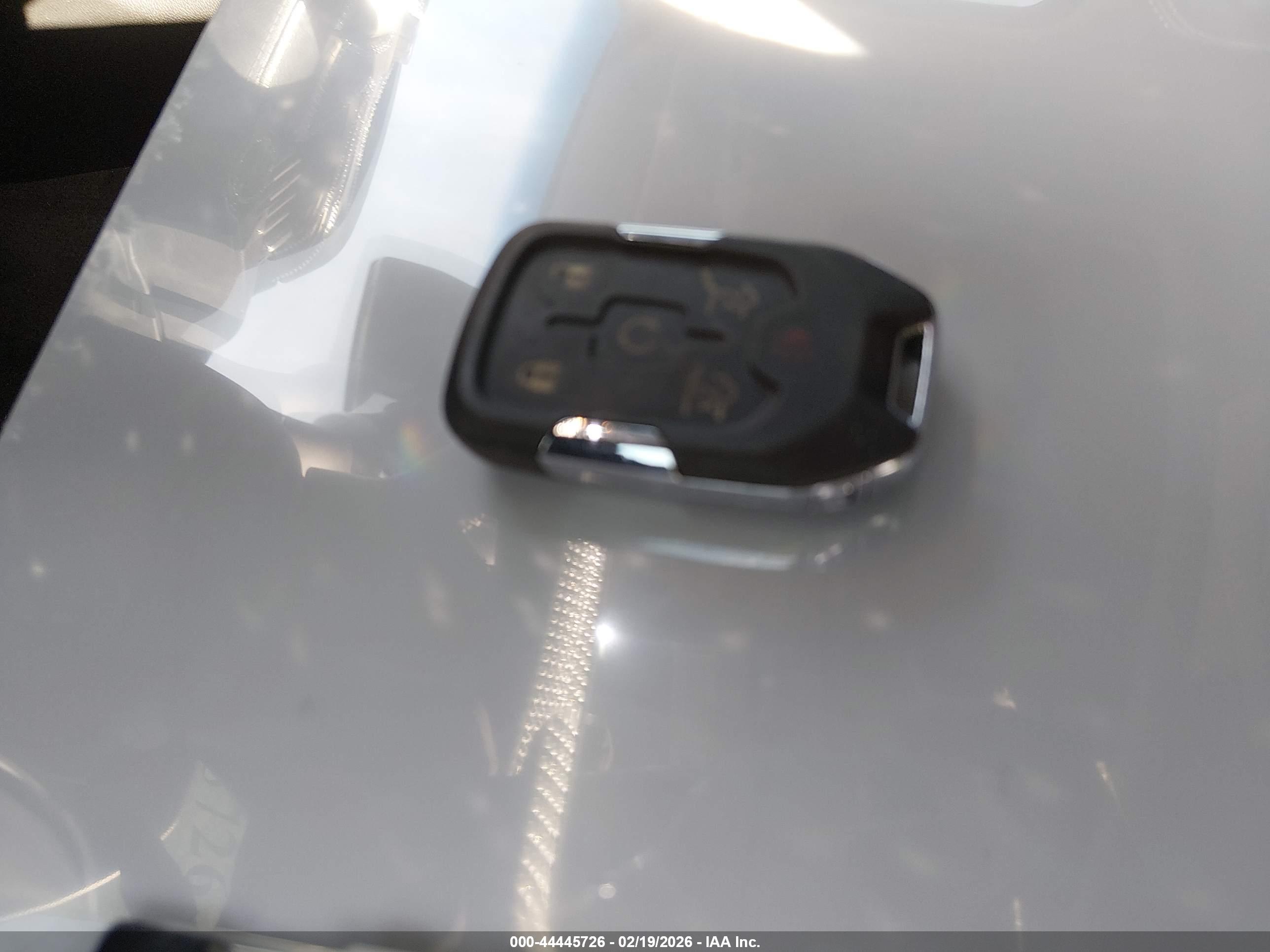 GMC YUKON image 11