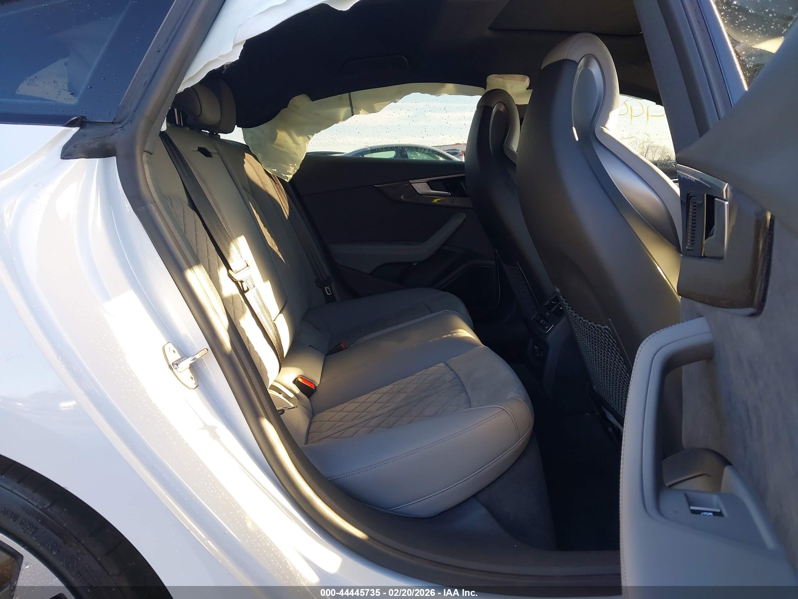 AUDI S5 image 8