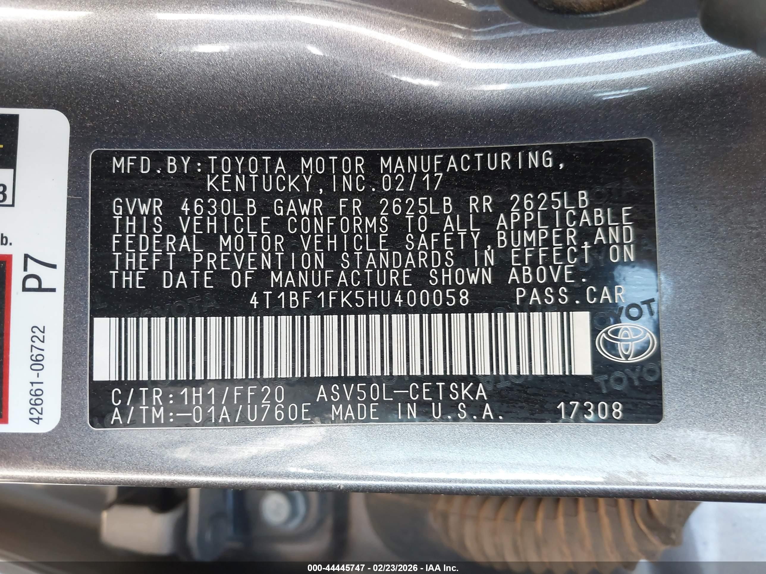 TOYOTA CAMRY image 9