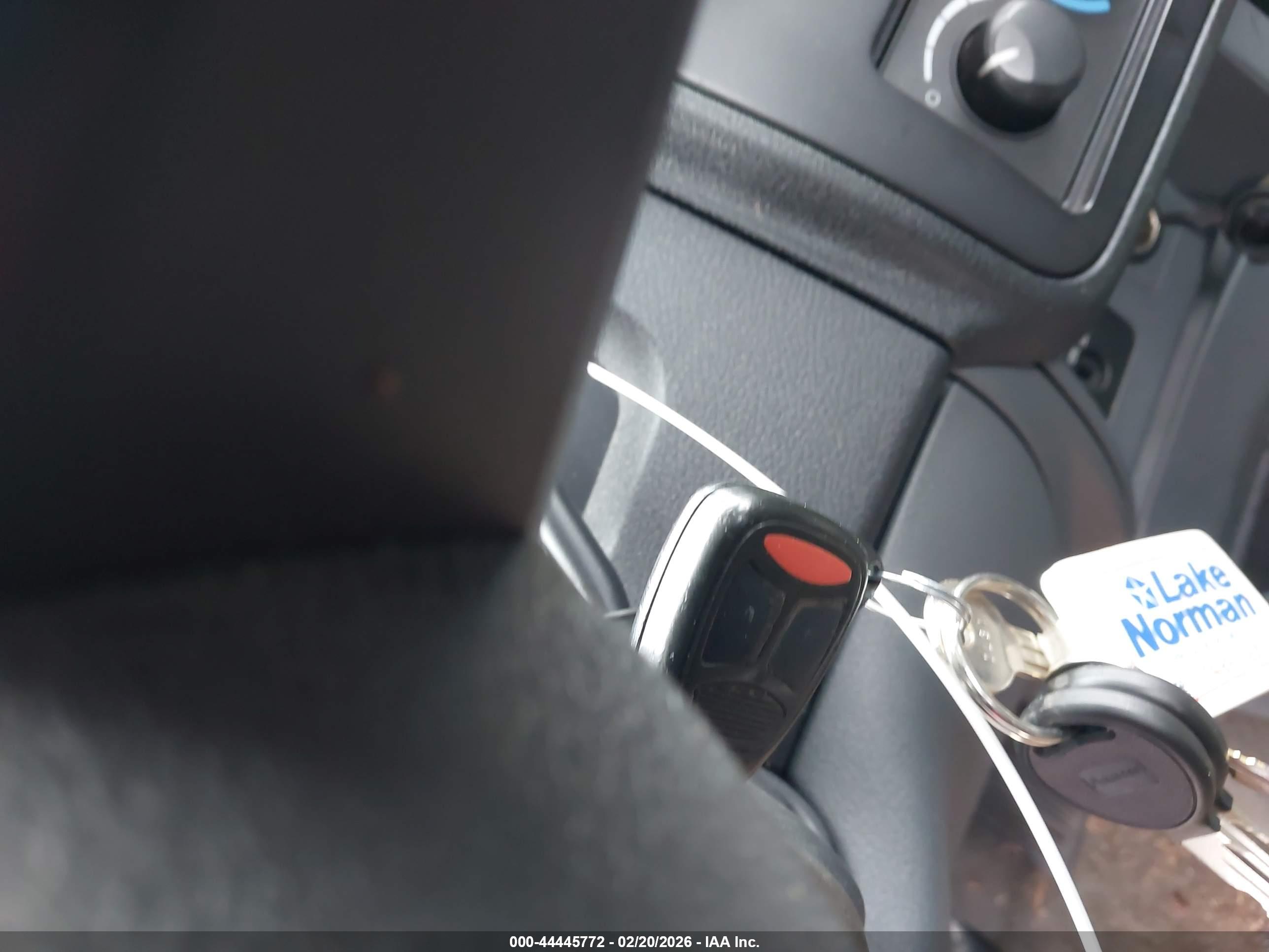MITSUBISHI RAIDER image 11