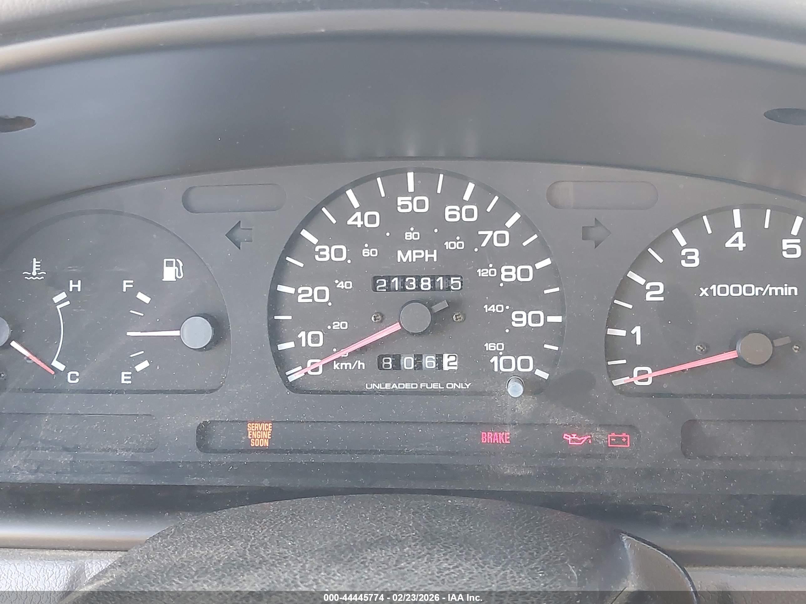 NISSAN 4X2 image 7