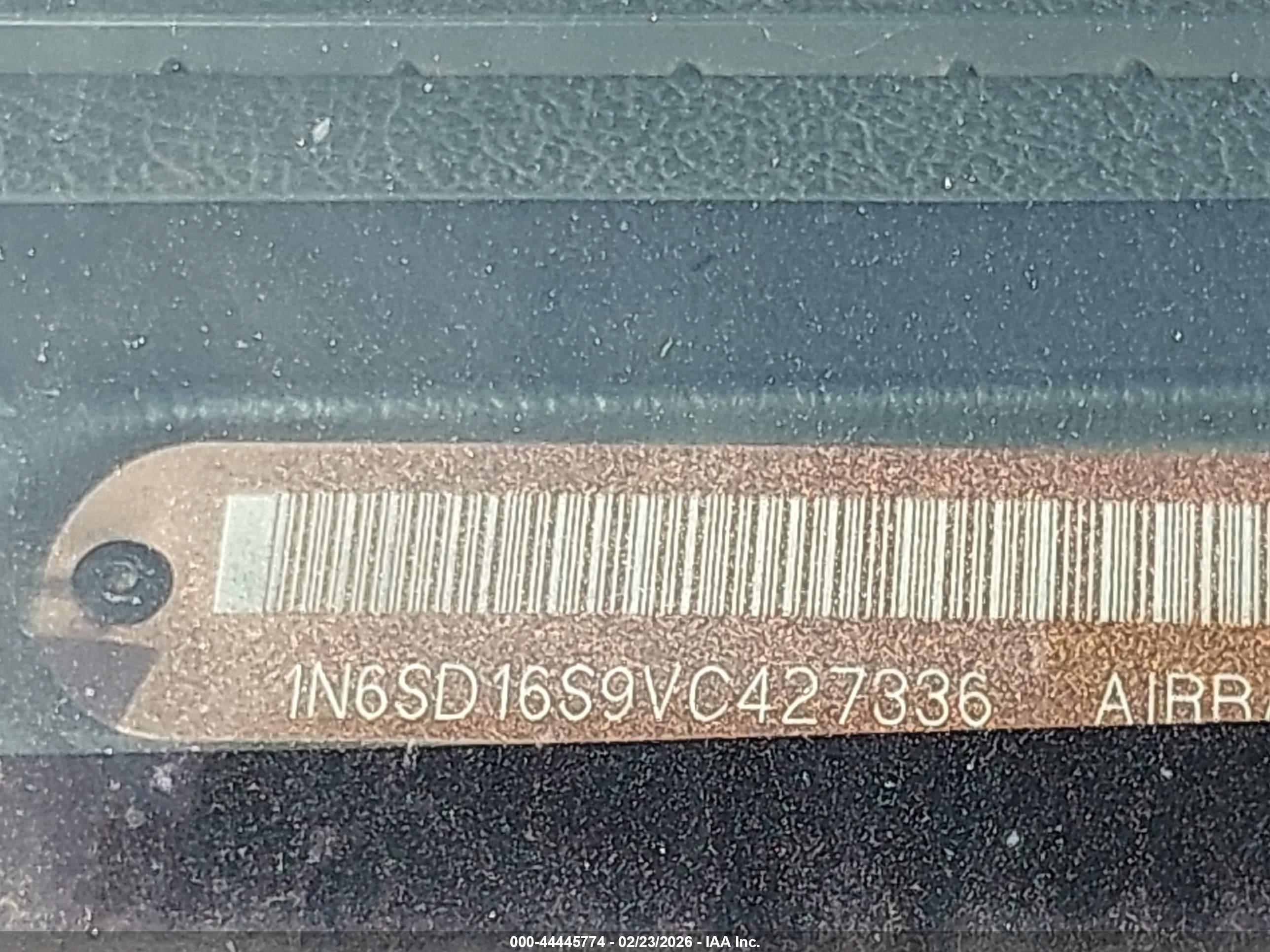 NISSAN 4X2 image 9