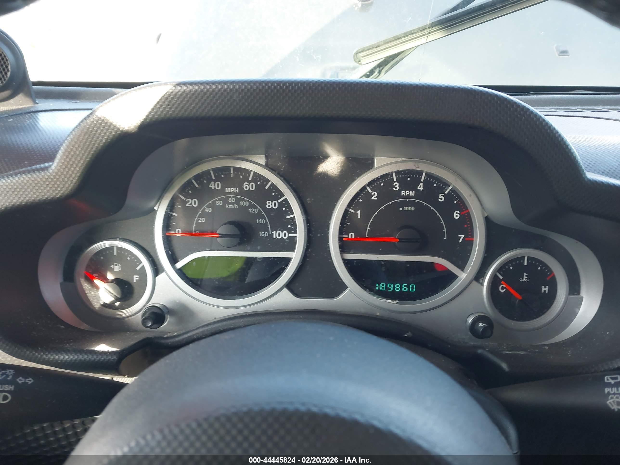 JEEP WRANGLER image 7
