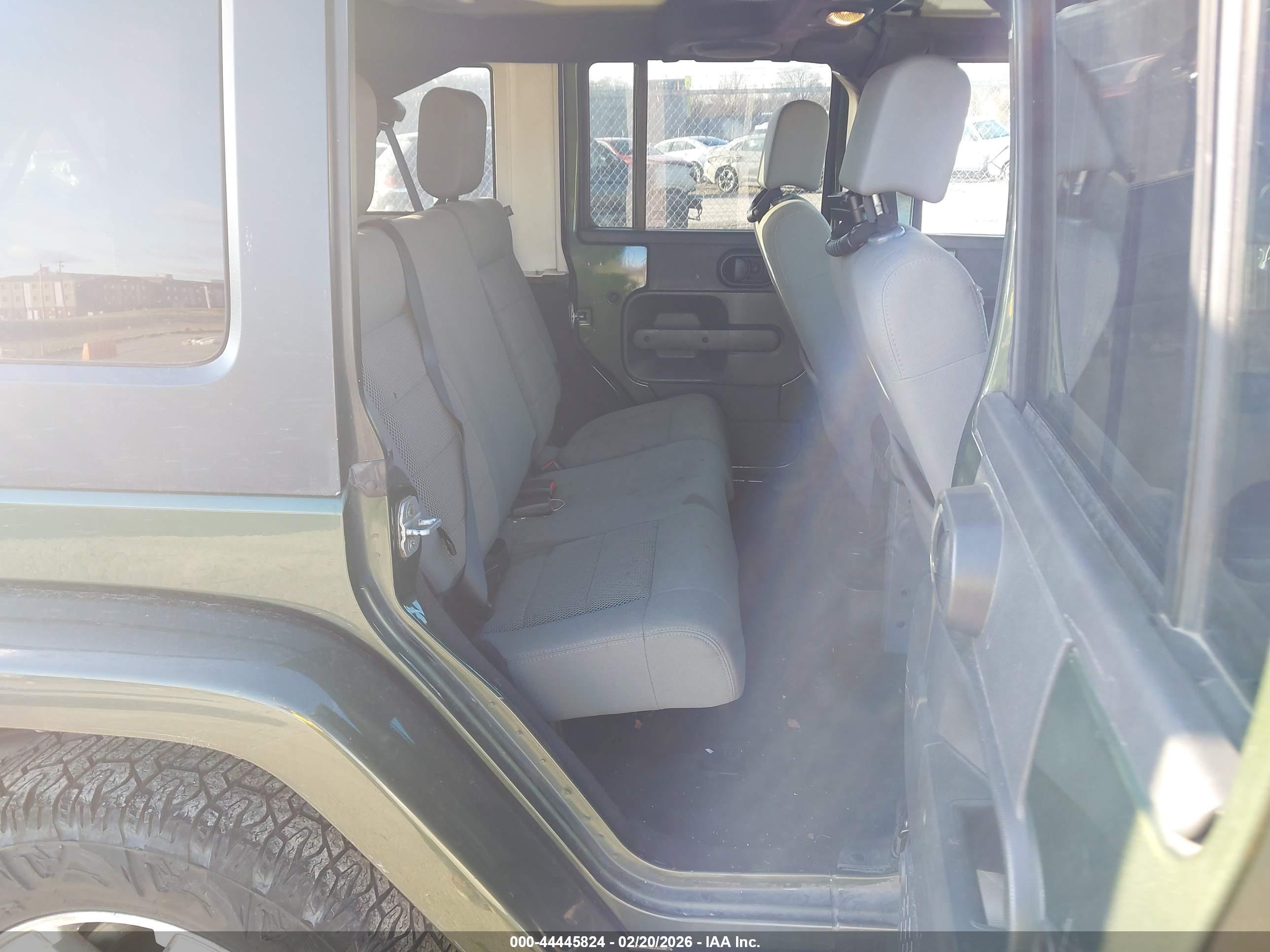 JEEP WRANGLER image 8