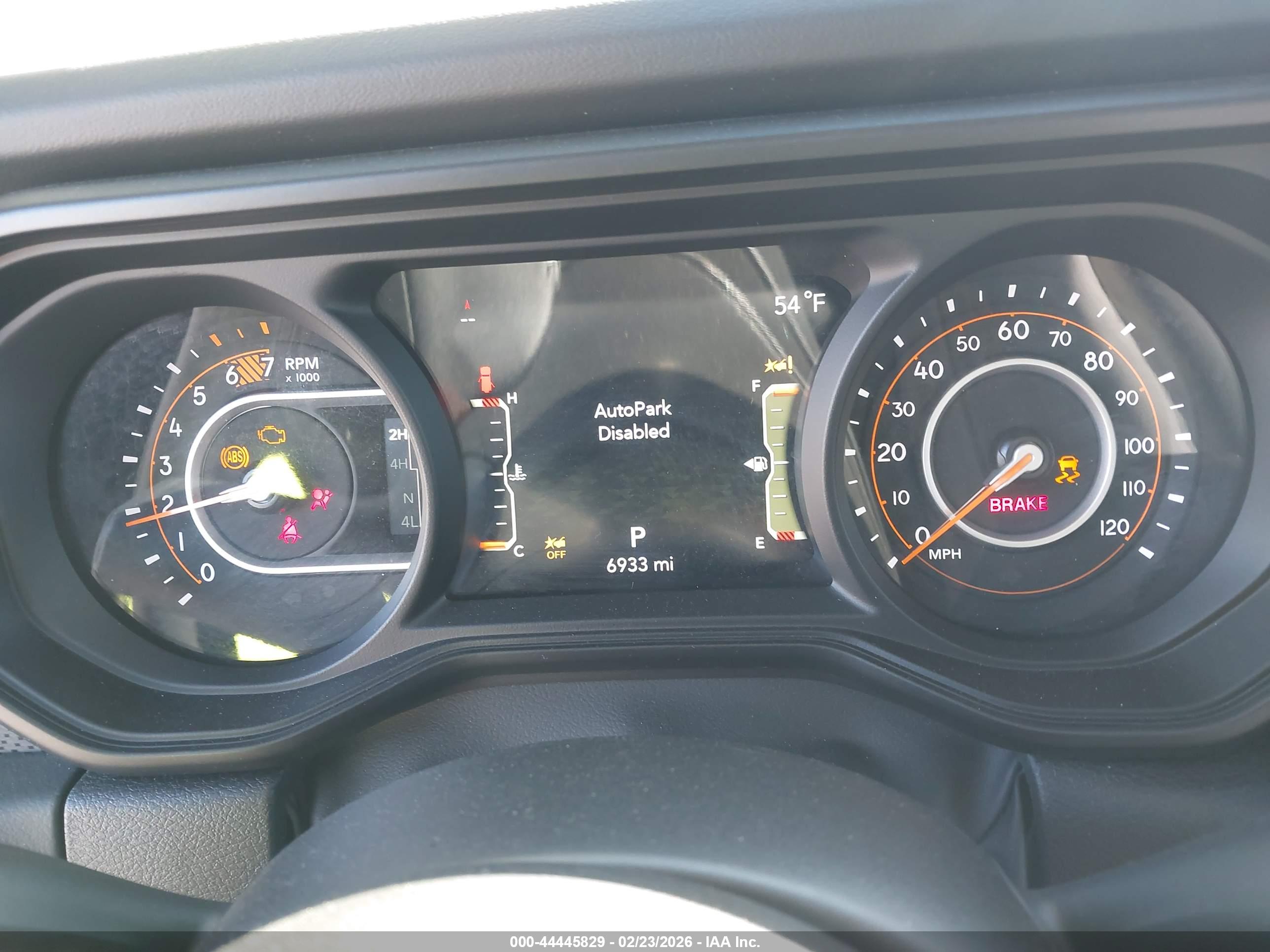 JEEP WRANGLER image 7