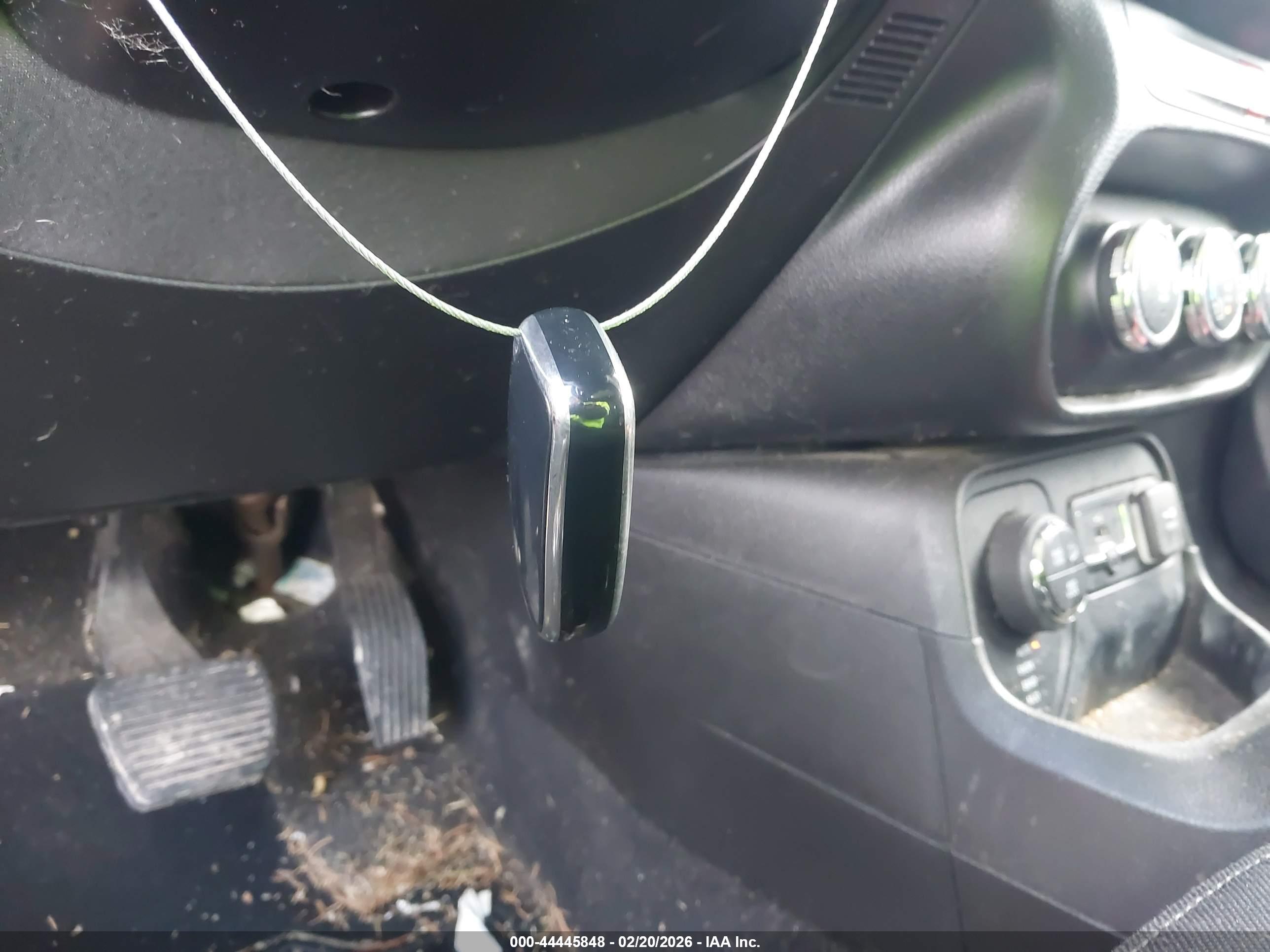 JEEP RENEGADE image 11