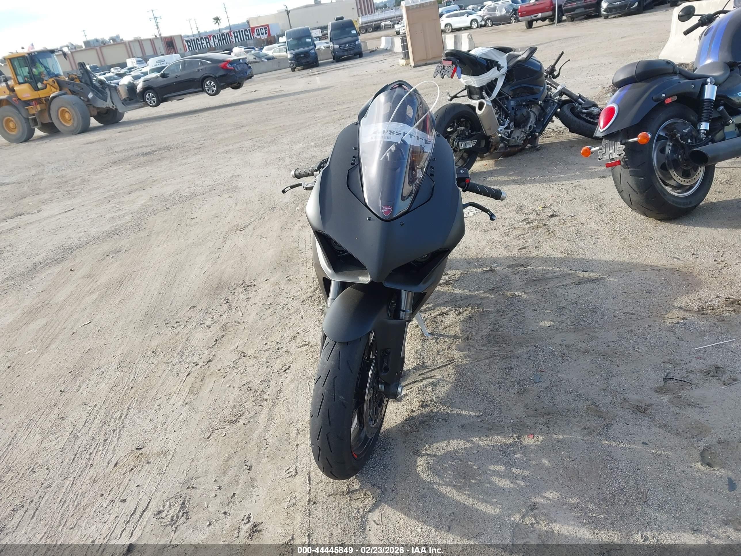 DUCATI PANIGALE image 5