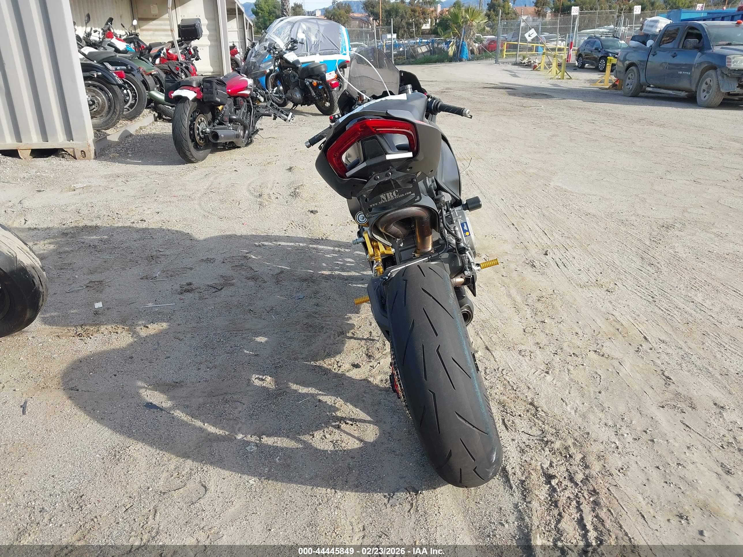 DUCATI PANIGALE image 6