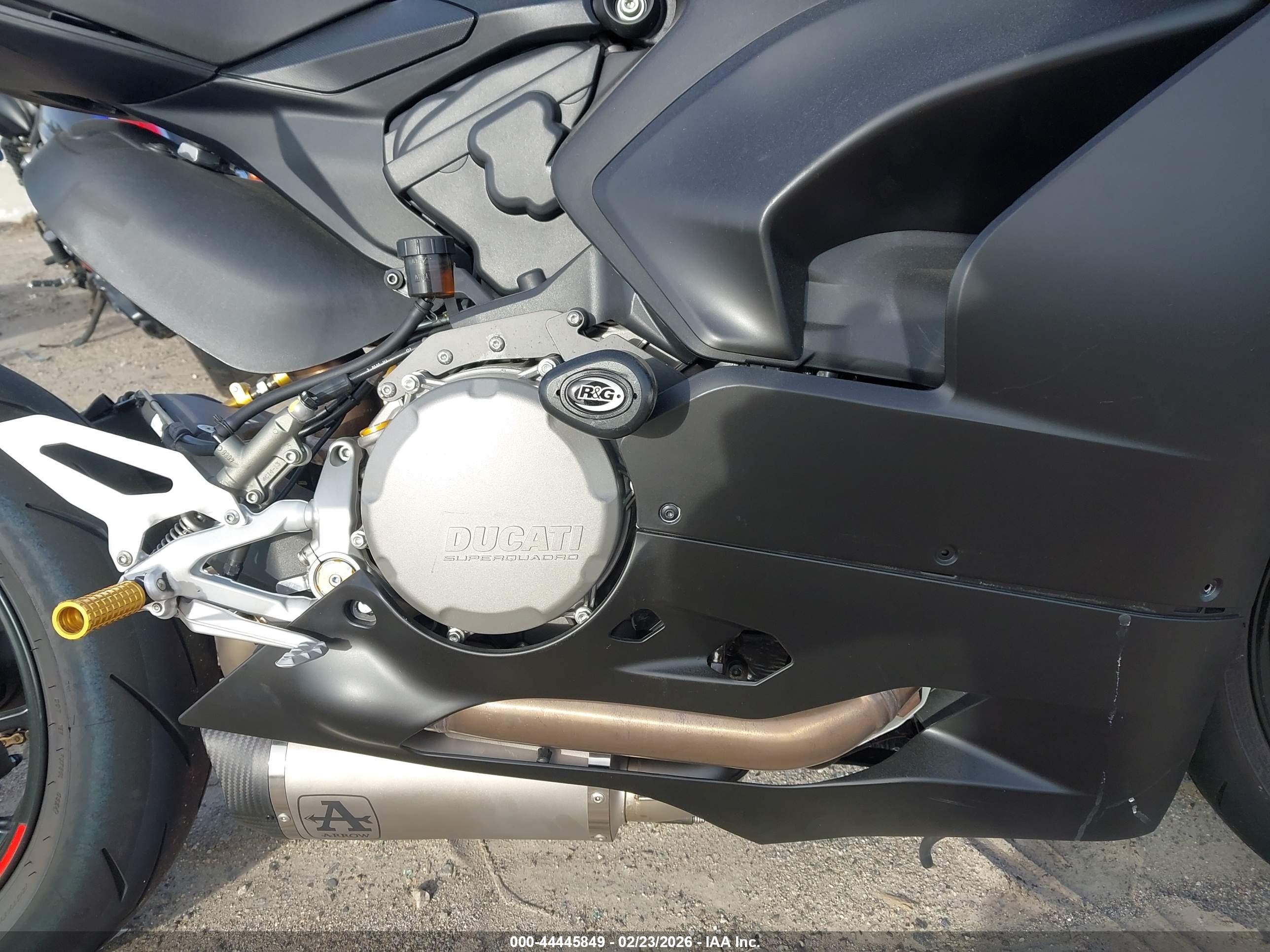DUCATI PANIGALE image 8