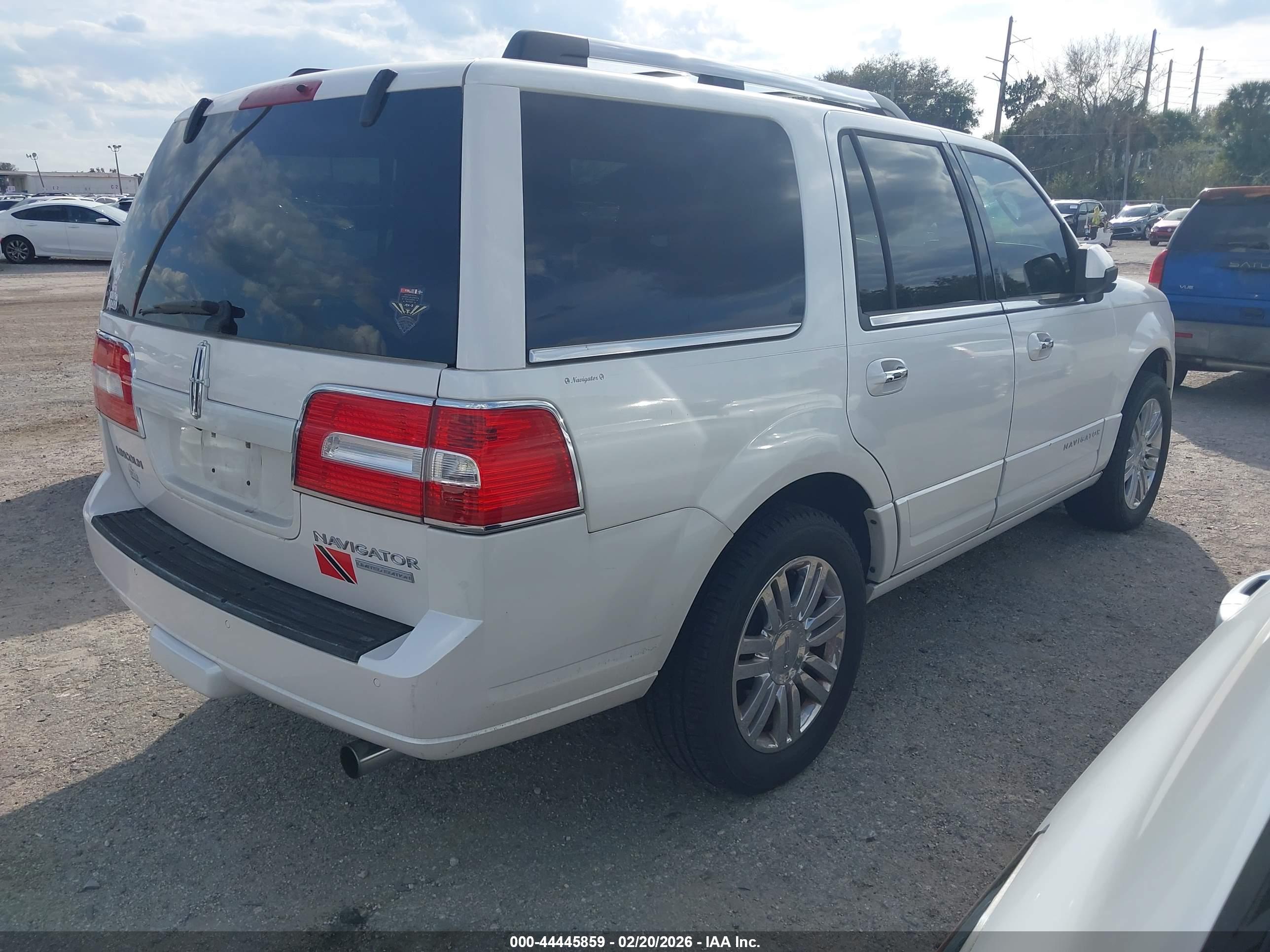 LINCOLN NAVIGATOR image 4