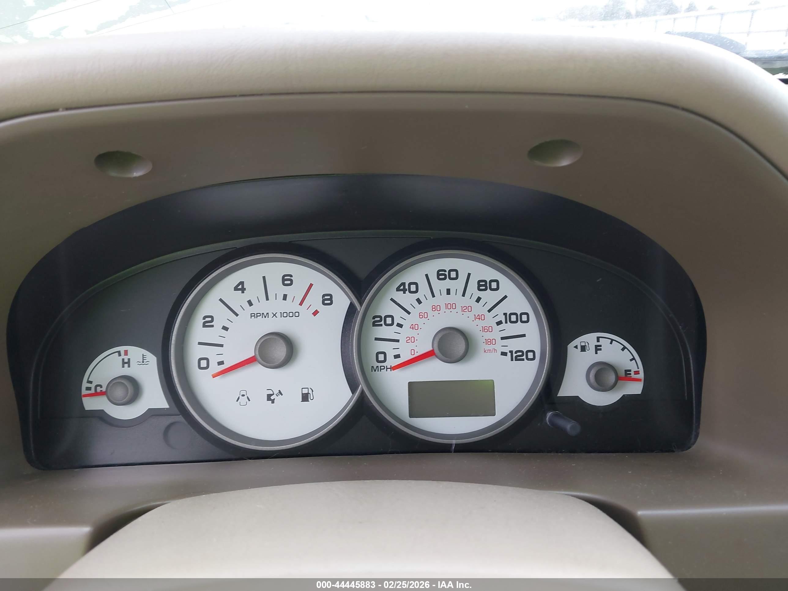 FORD ESCAPE image 7