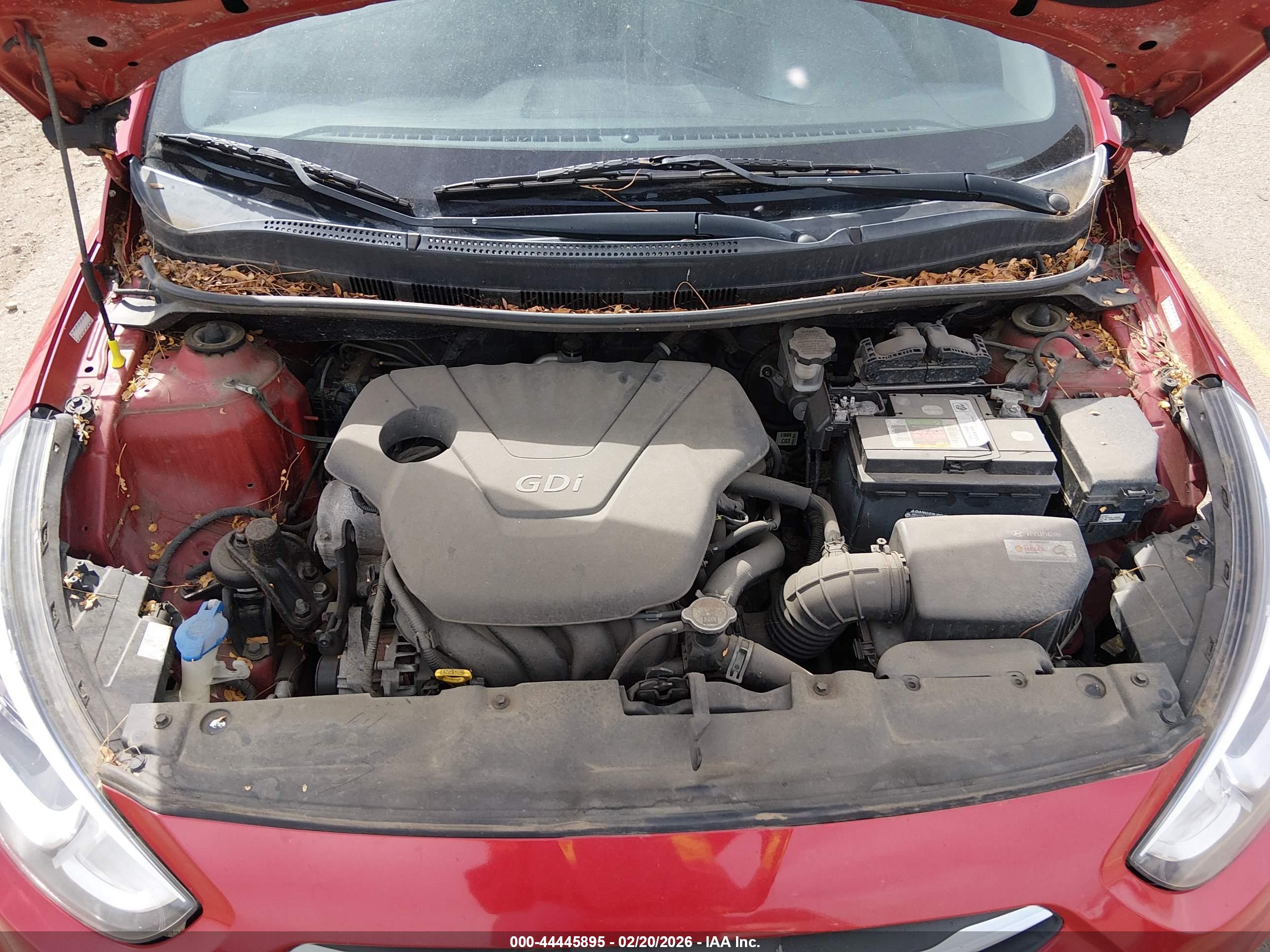 HYUNDAI ACCENT image 10