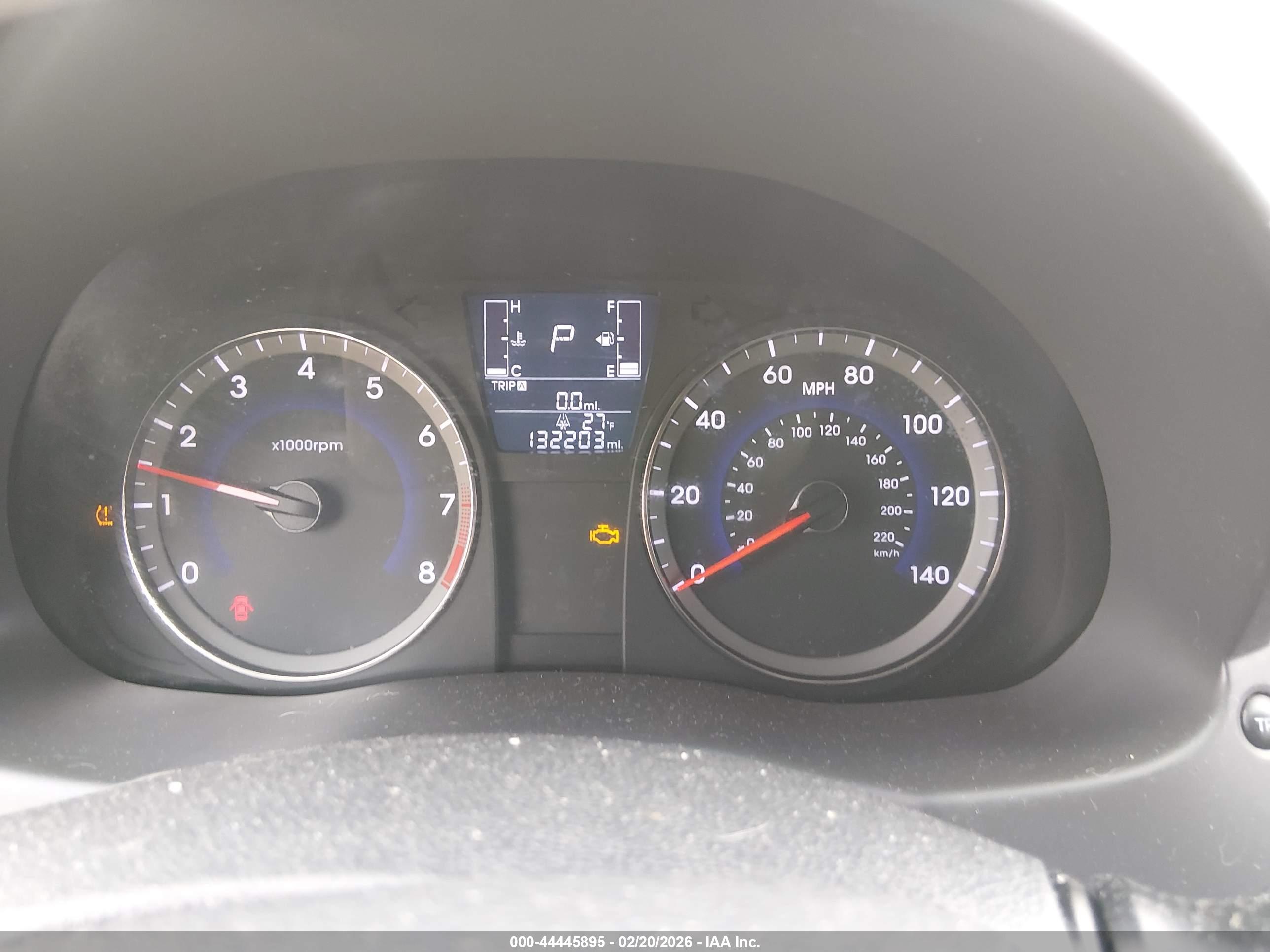 HYUNDAI ACCENT image 7