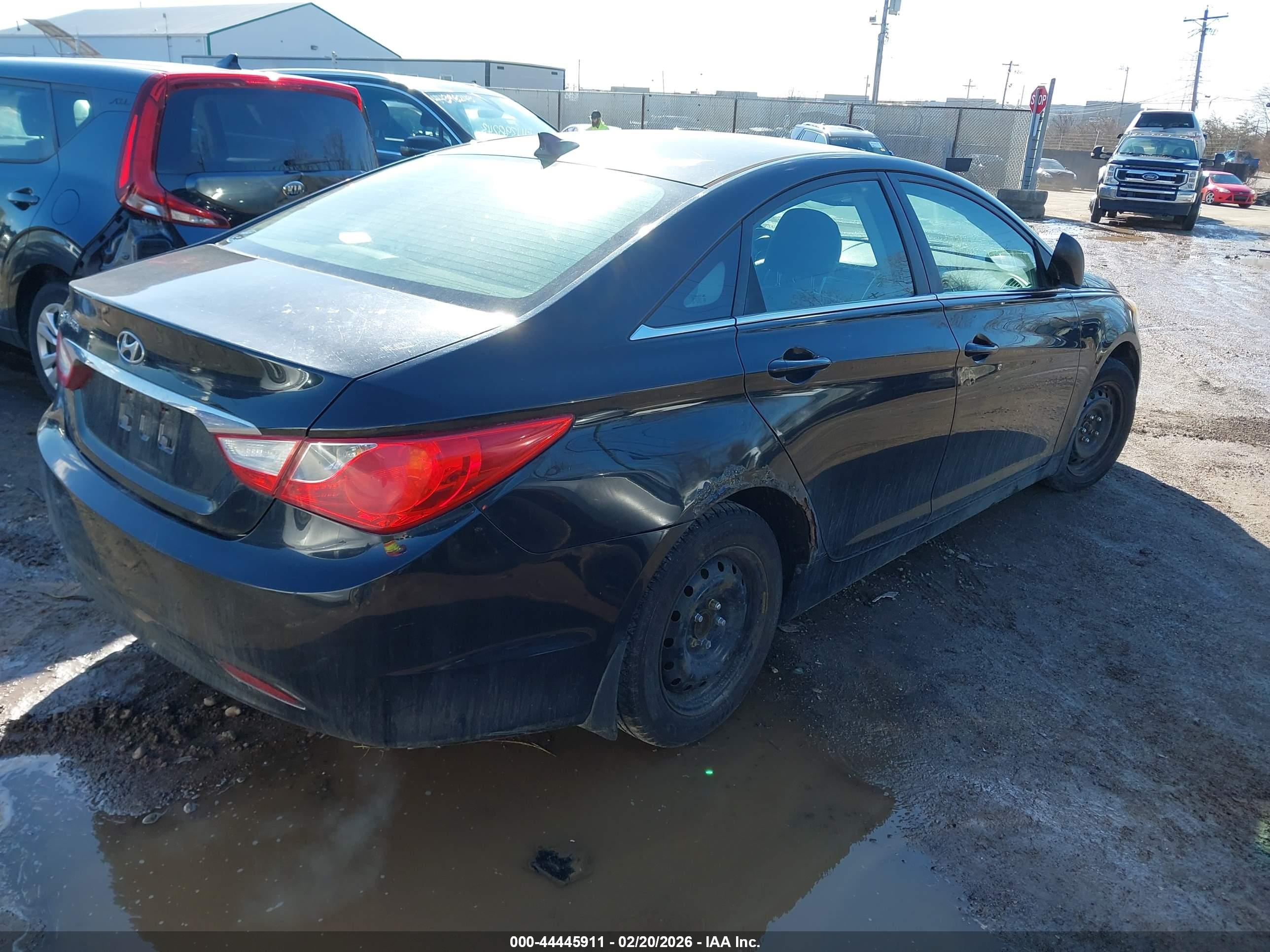 HYUNDAI SONATA image 4